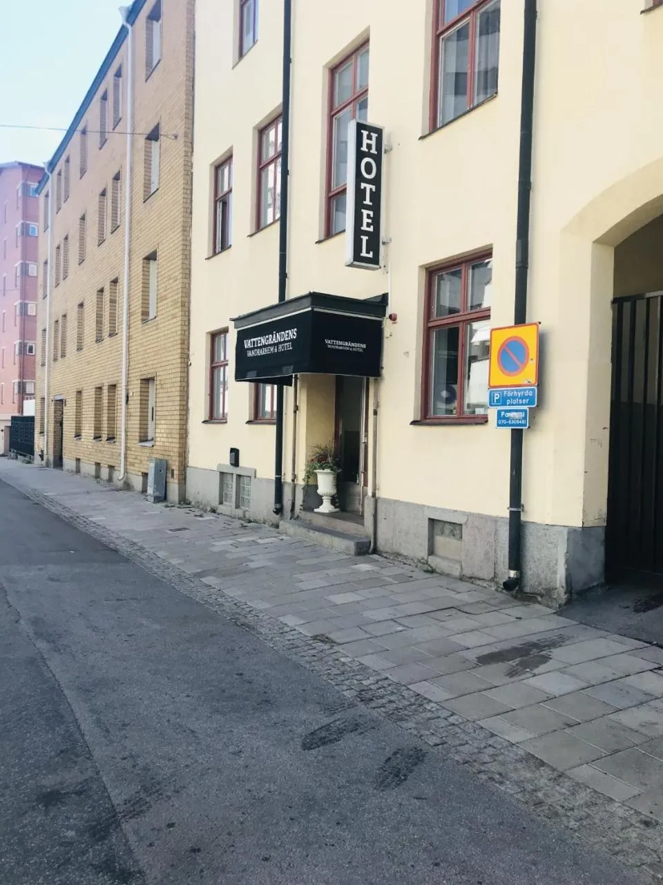 Property building in Vattengrändens Vandrarhem & Hotel