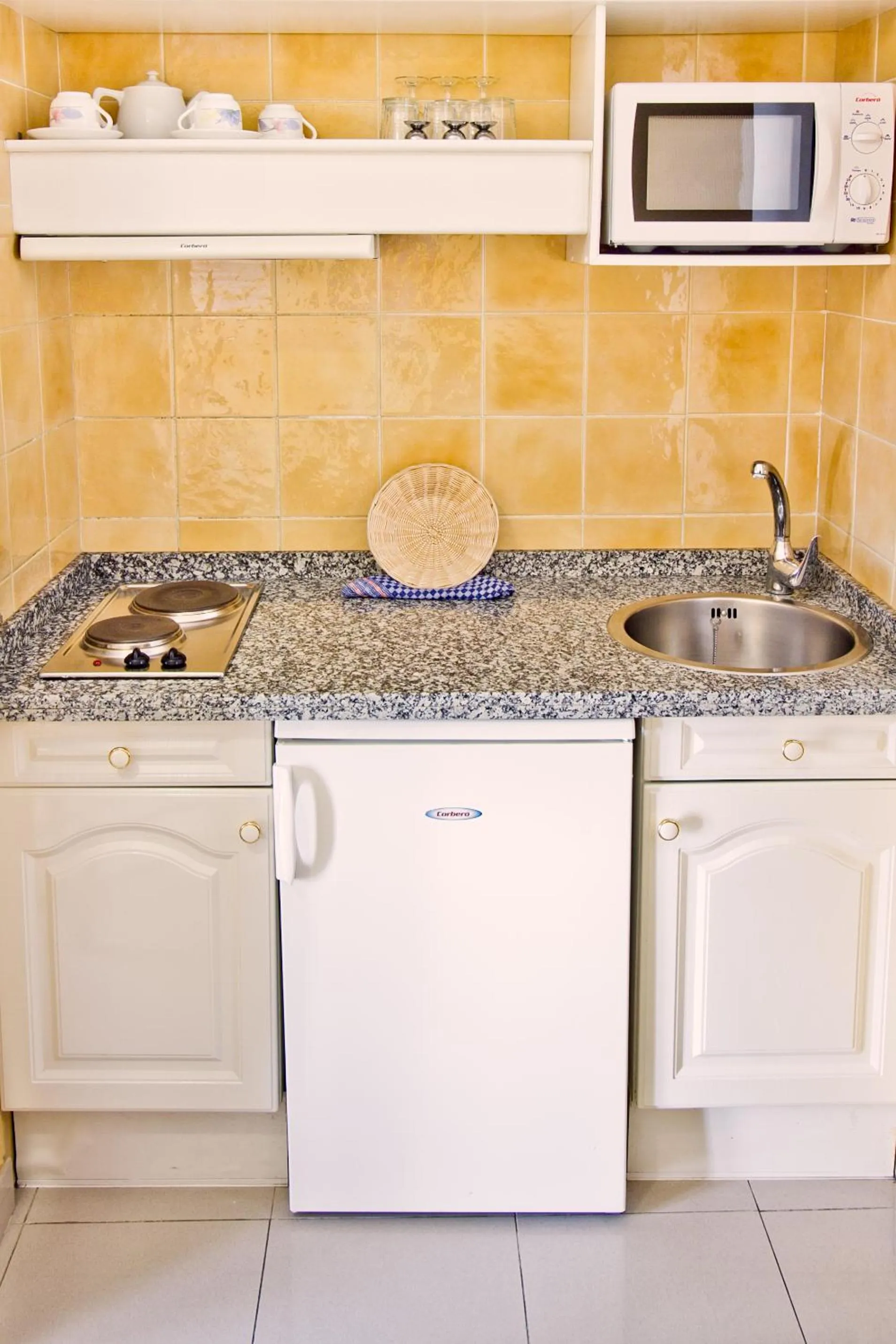 kitchen in Hotel RF Astoria - Adults Only