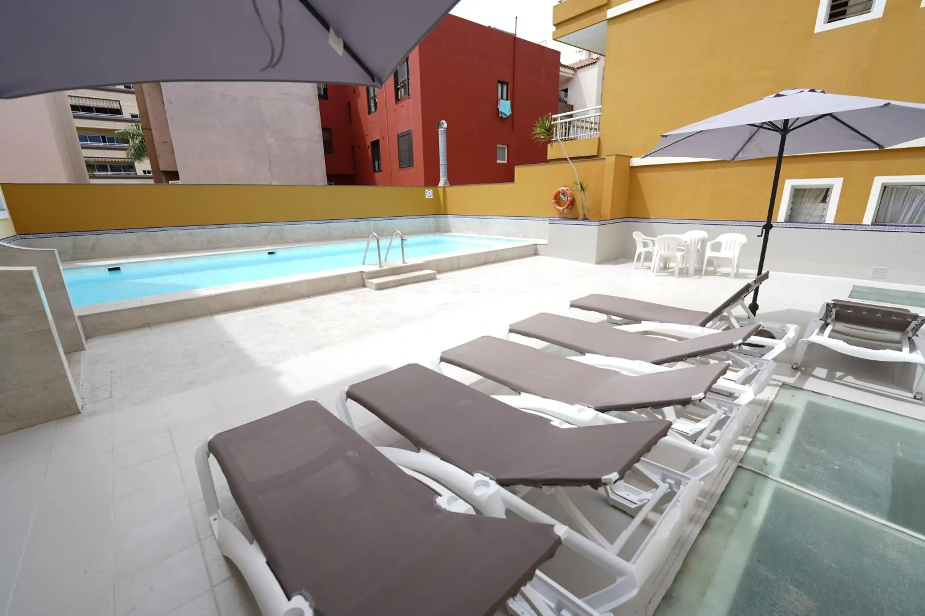 Swimming pool in Hotel RF Astoria - Adults Only Swimming pool in Hotel RF Astoria - Adults Only