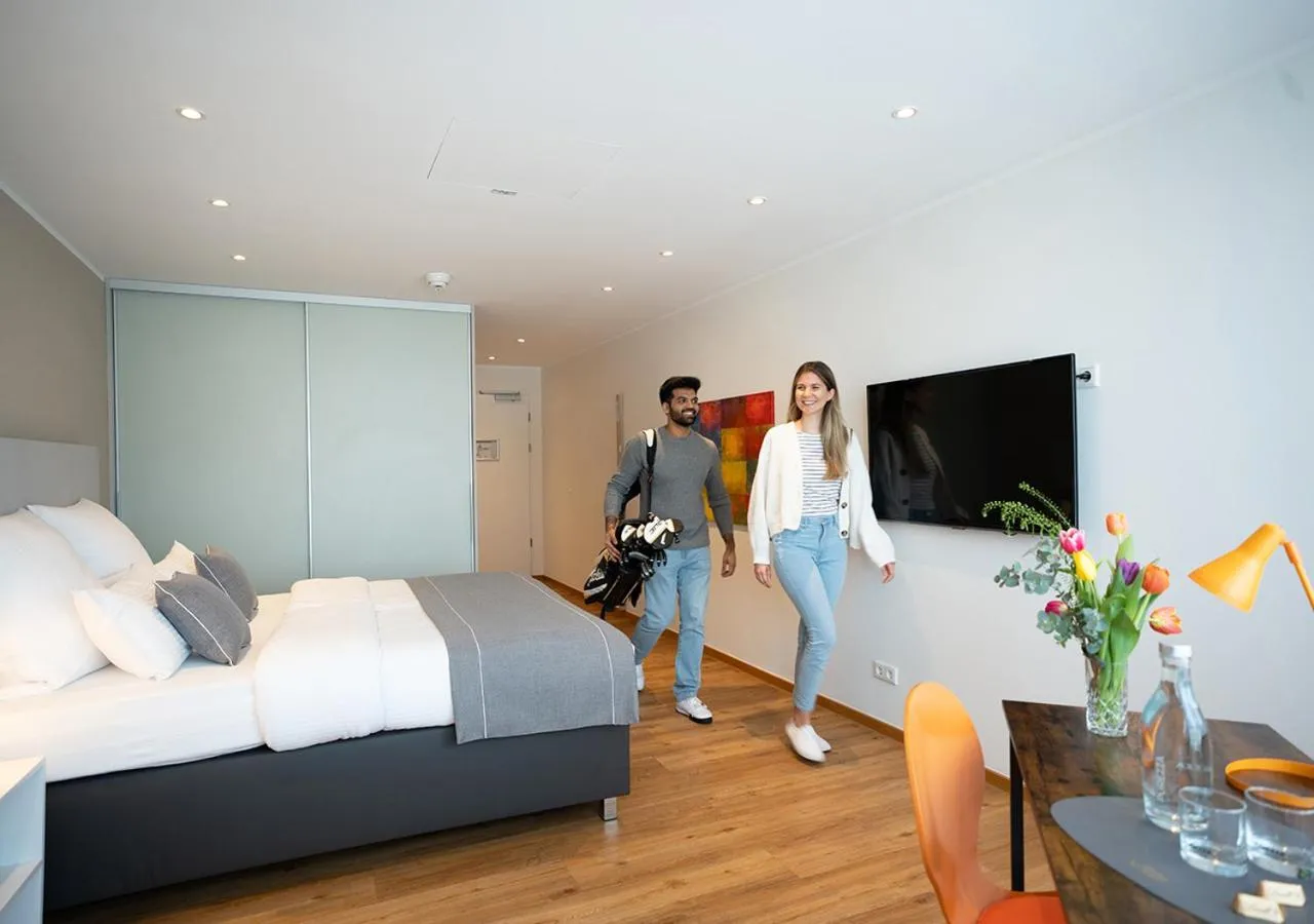 Photo of the whole room, Bed in Hotel Am Brinkerplatz