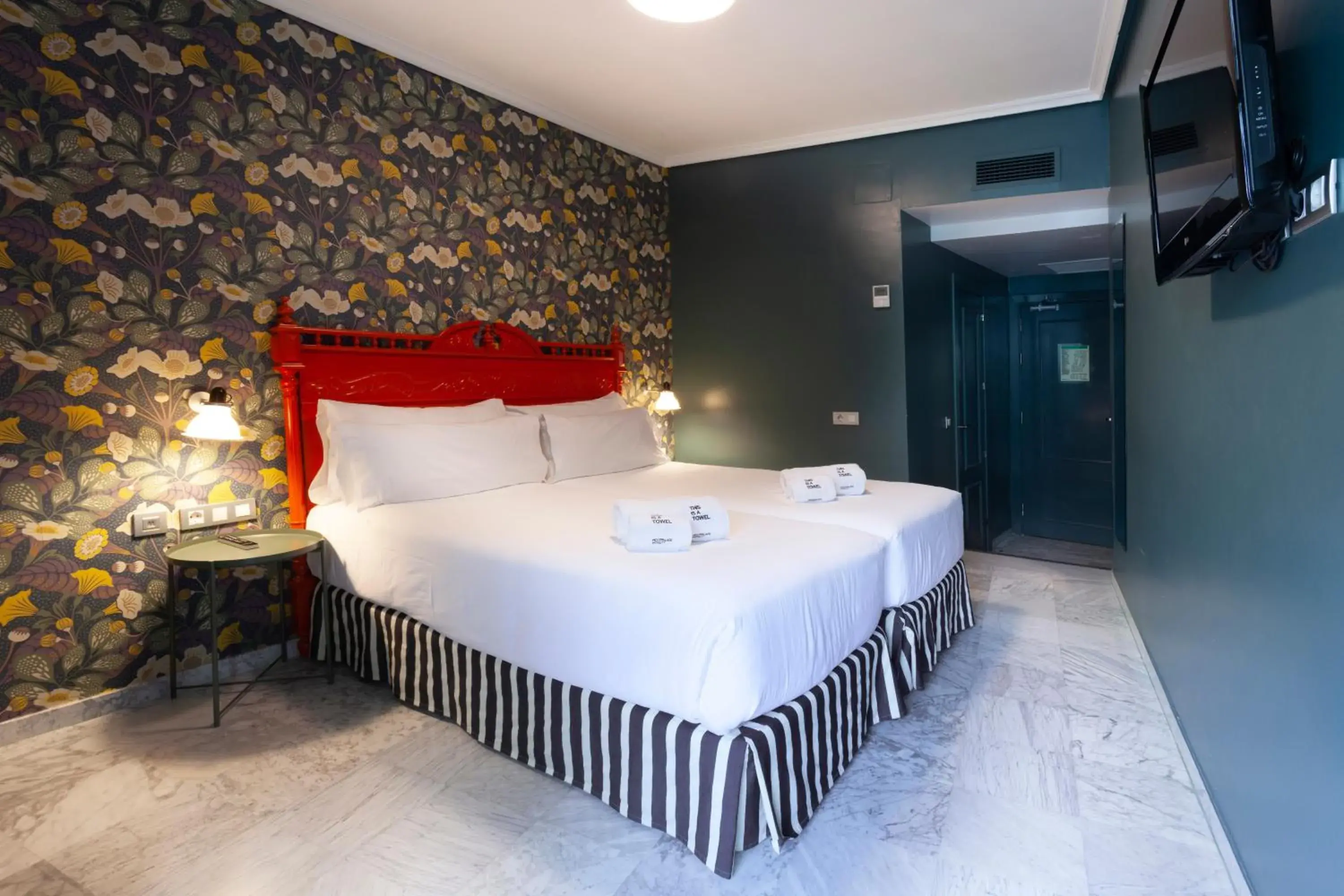 Bedroom, Bed in Petit Palace Puerta de Triana Bedroom, Bed in Petit Palace Puerta de Triana