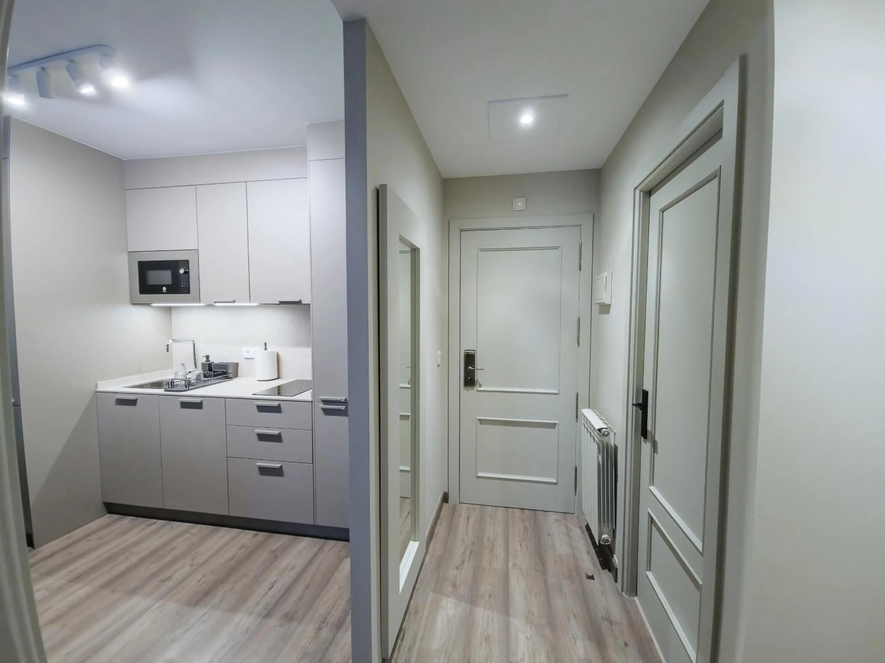 Kitchen or kitchenette in Eth Palai