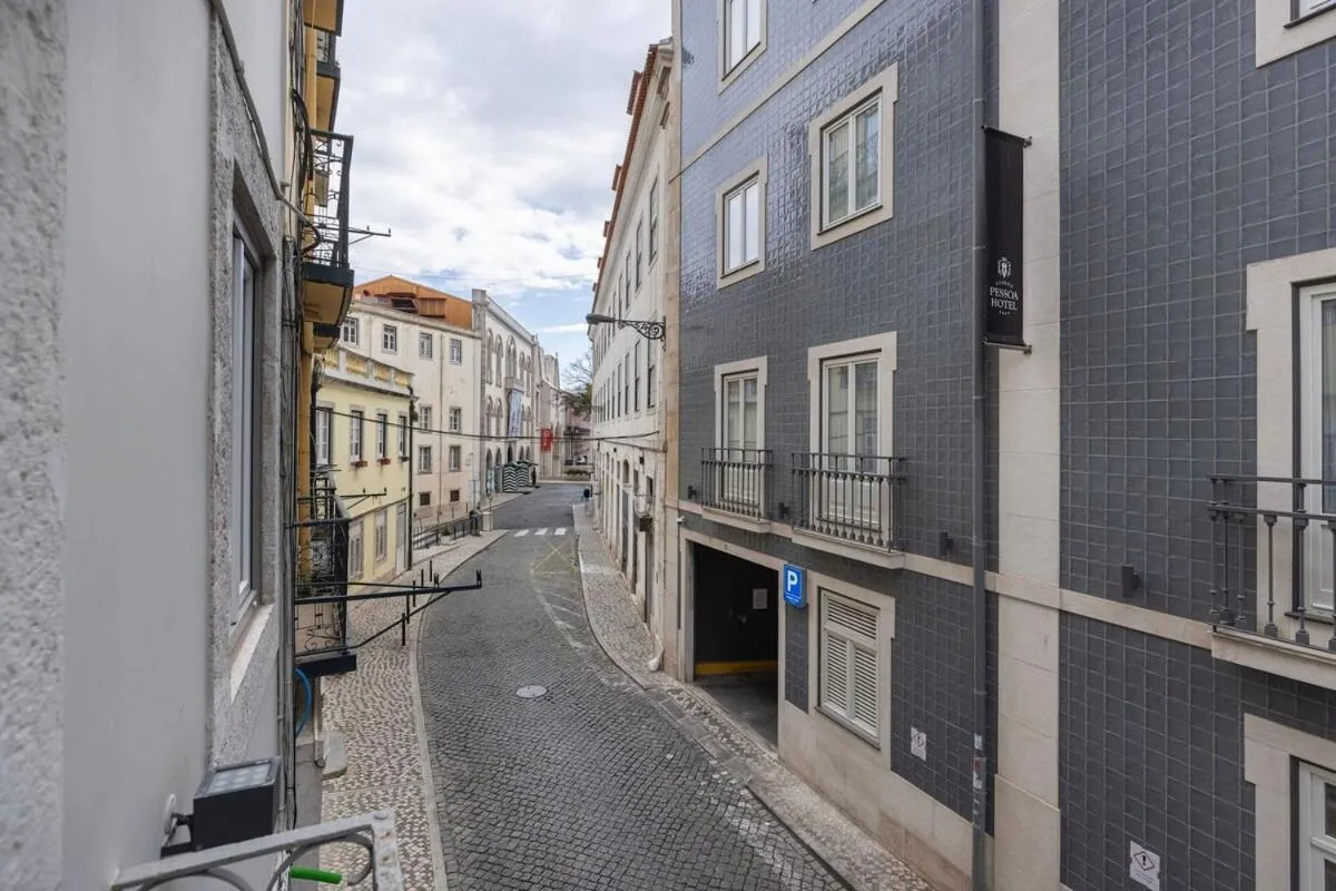 Property building in Condessa I by Innkeeper