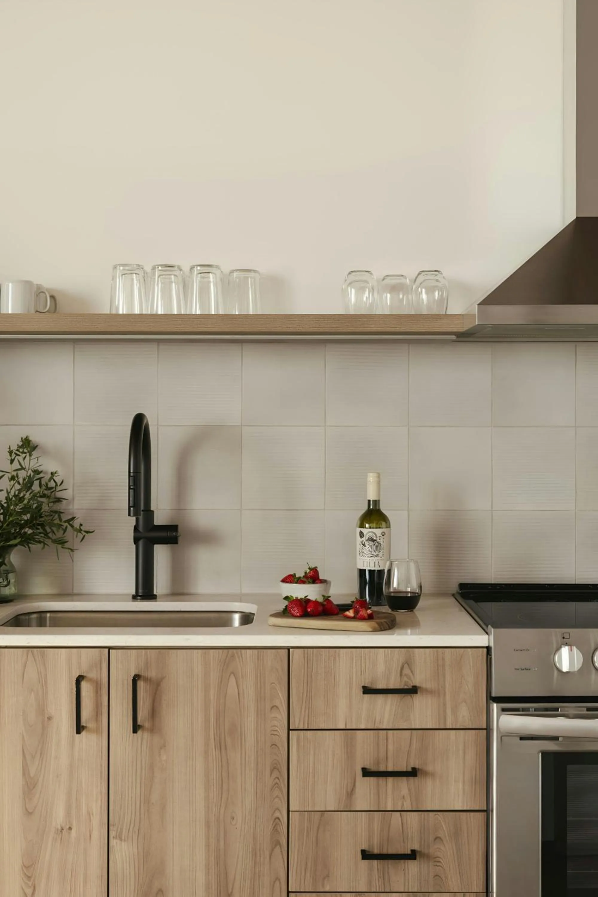 Kitchen or kitchenette in Sonder by Marriott Bonvoy Market Hall Apartments West Loop