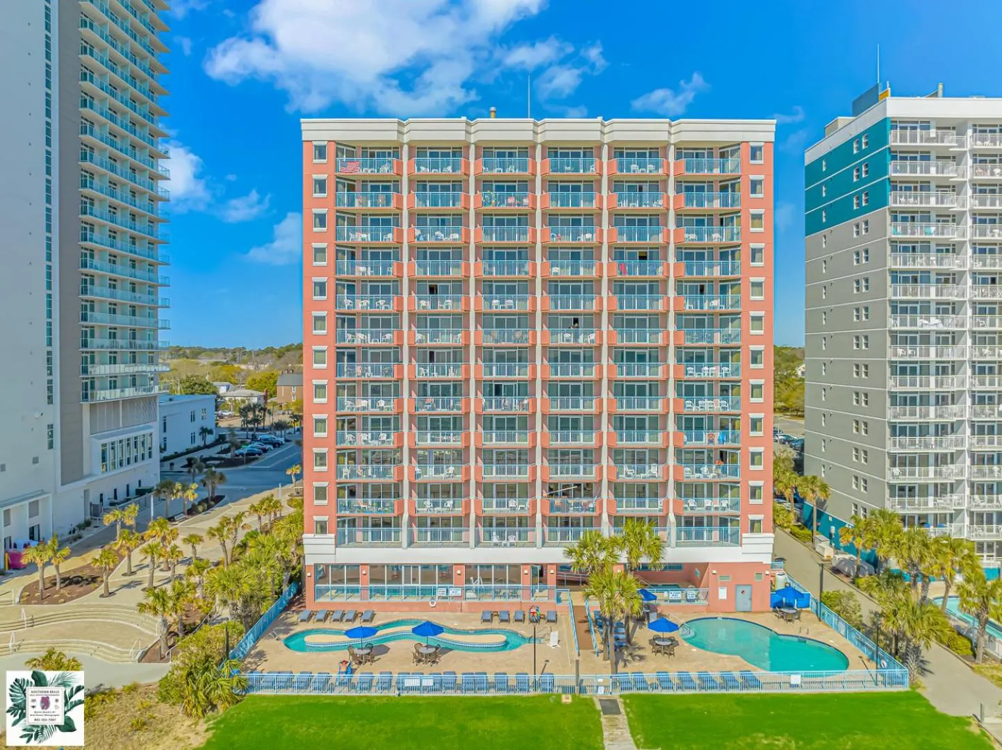 Immaculate! Beautifully Renovated Oceanfront 1 Bedroom Suite - Sleeps 6! - Roxanne Towers Unit 804