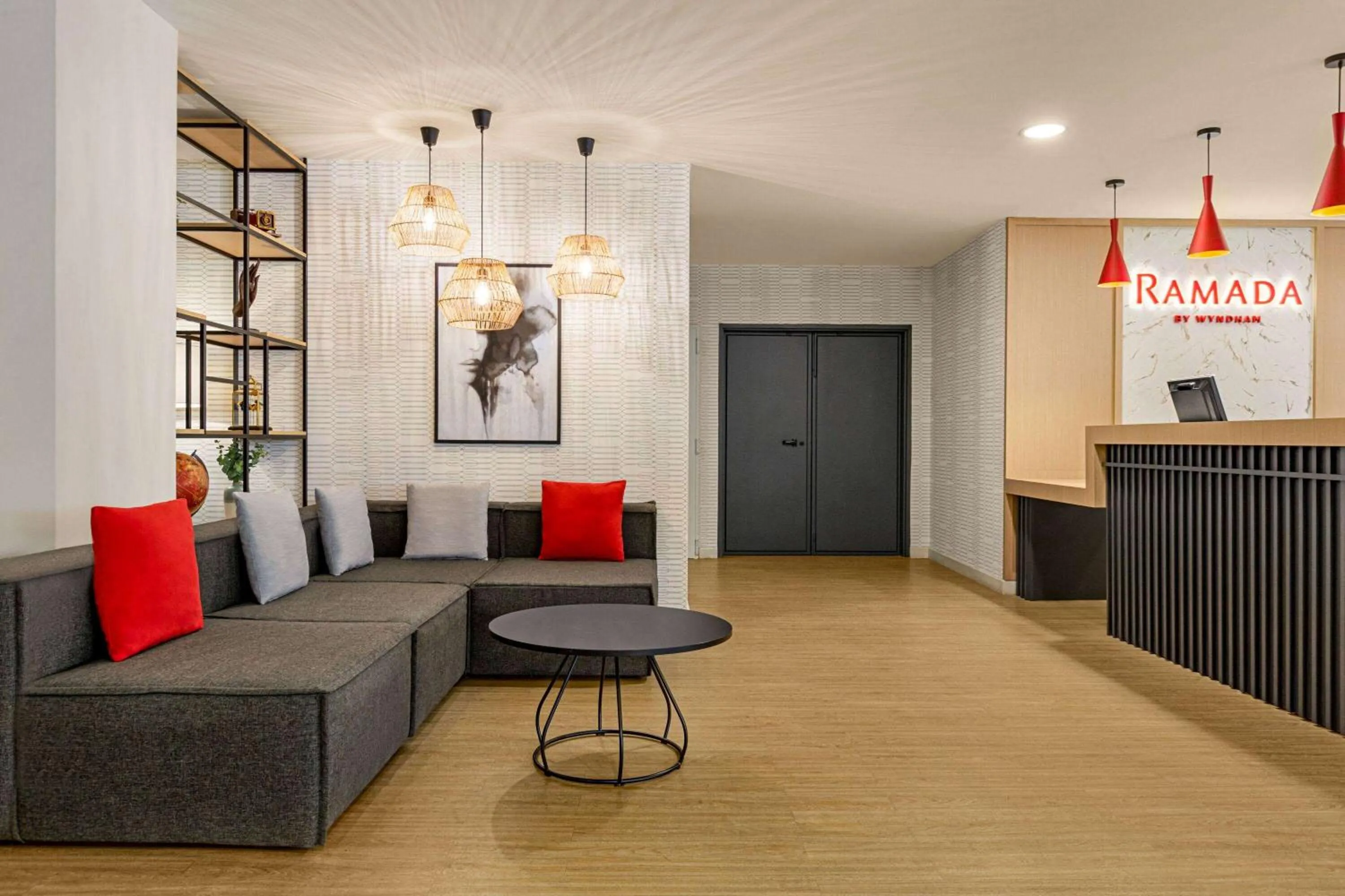 Lobby or reception in Ramada by Wyndham Madrid Tres Cantos