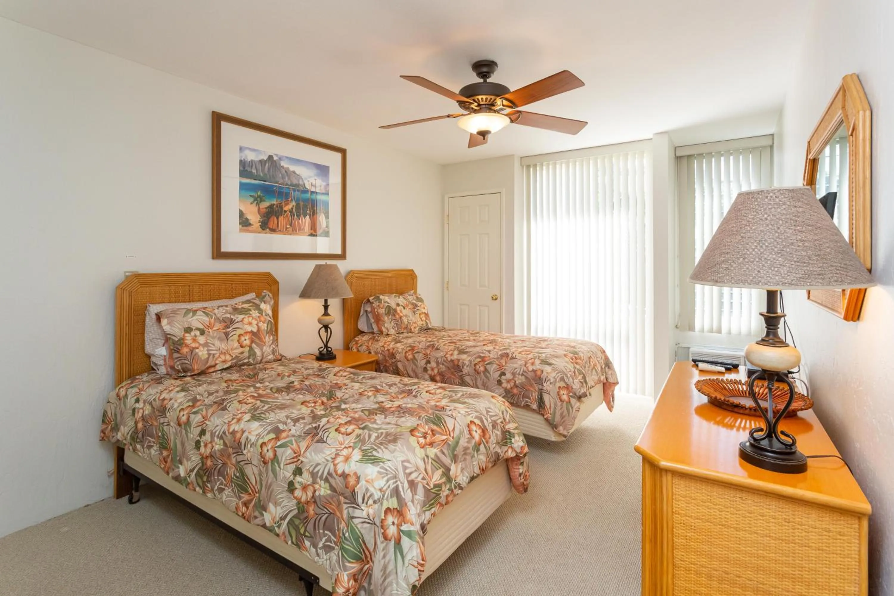 Bed in Hale Kamaole 266