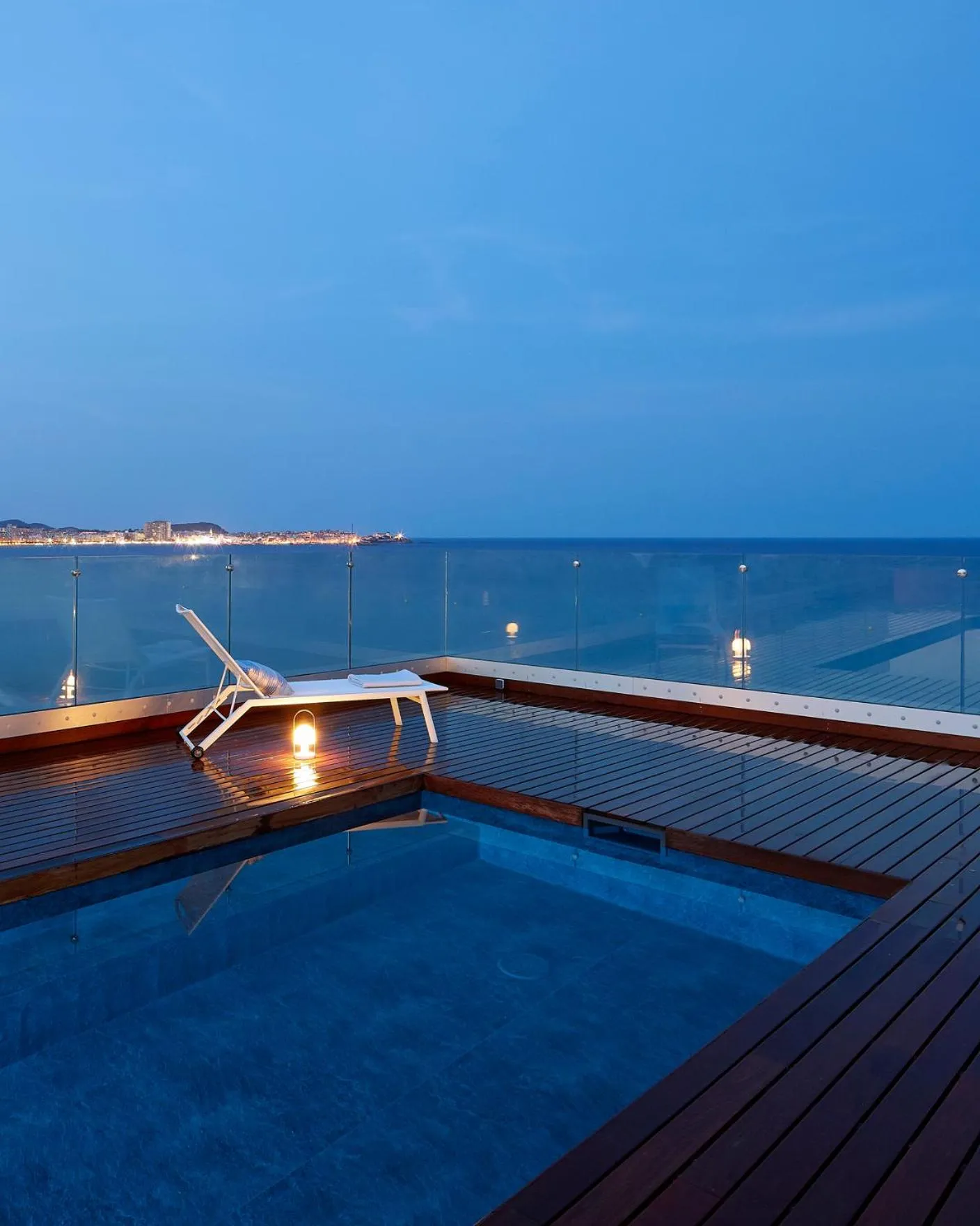 Swimming pool in Hotel Reimar