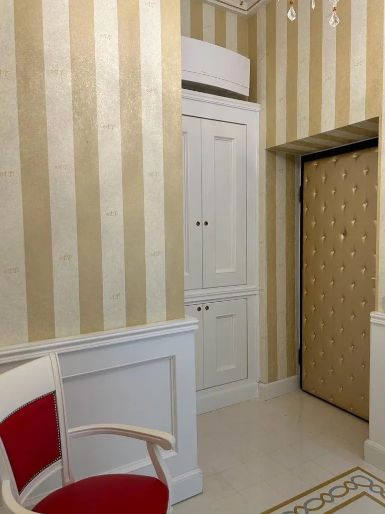 hair dresser in Piazza Venezia Luxury Suite