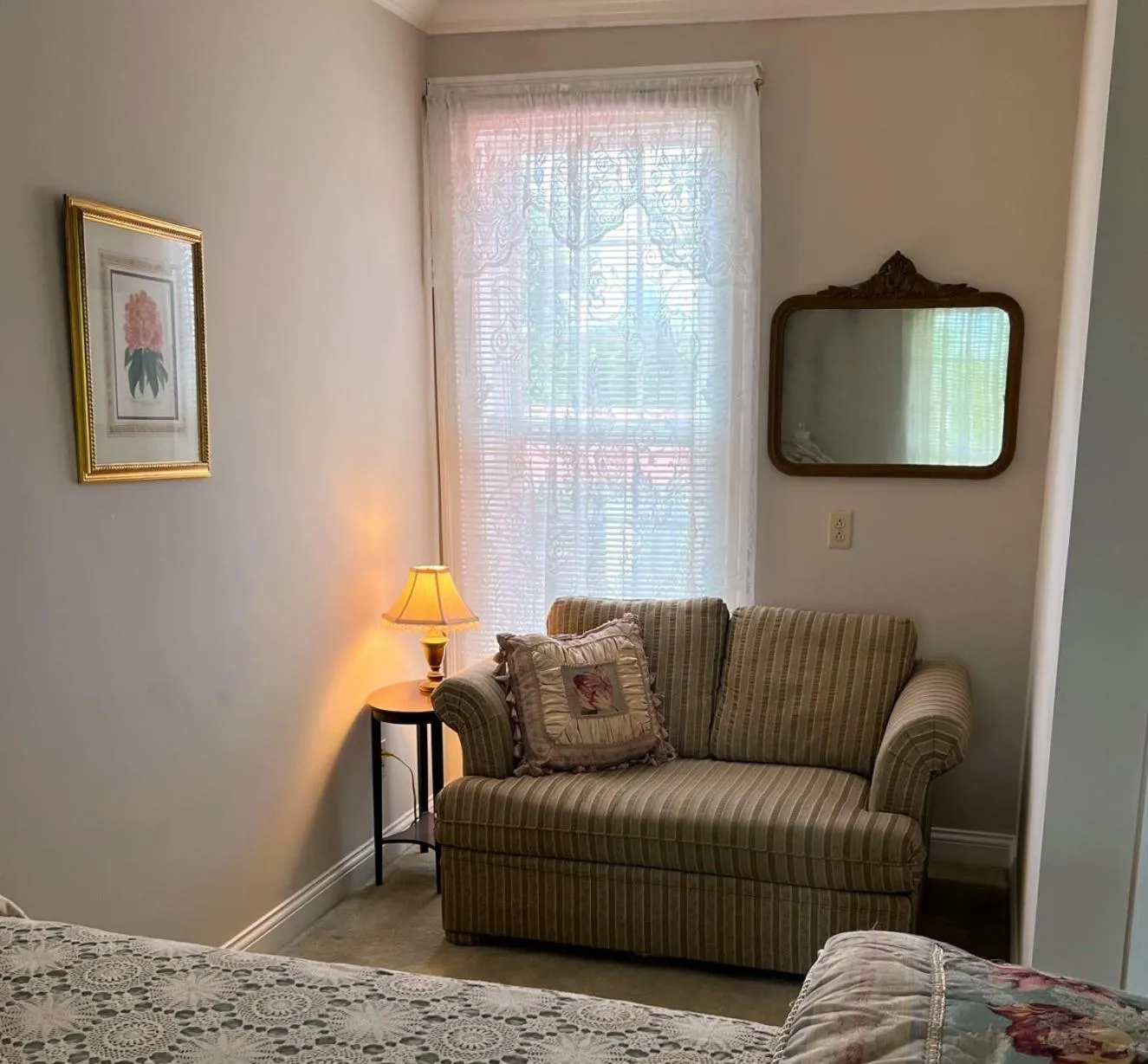 Property building in Rocky Hill Inn