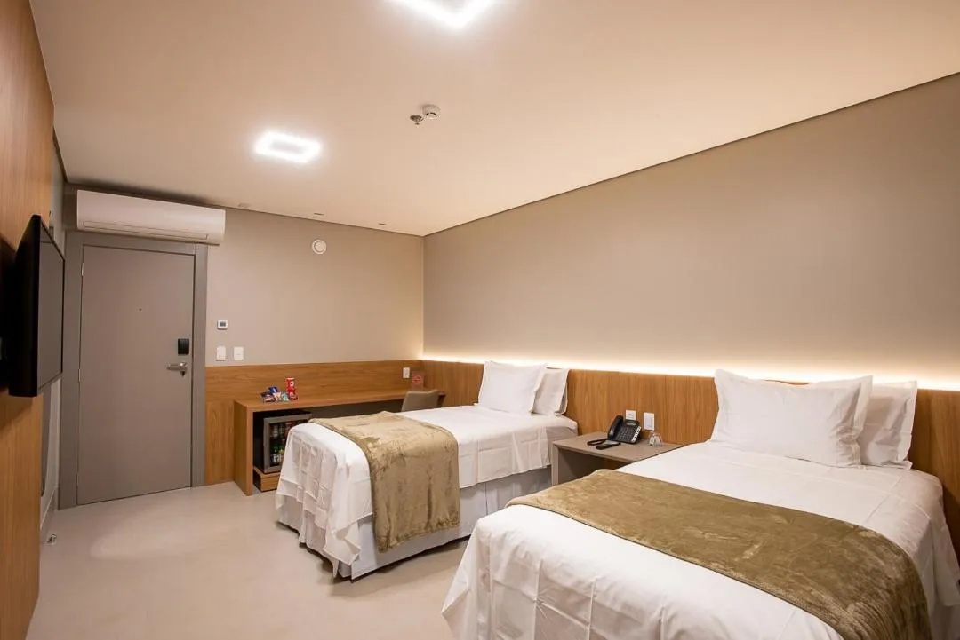 Bed in Amazon Aeroporto Hotel