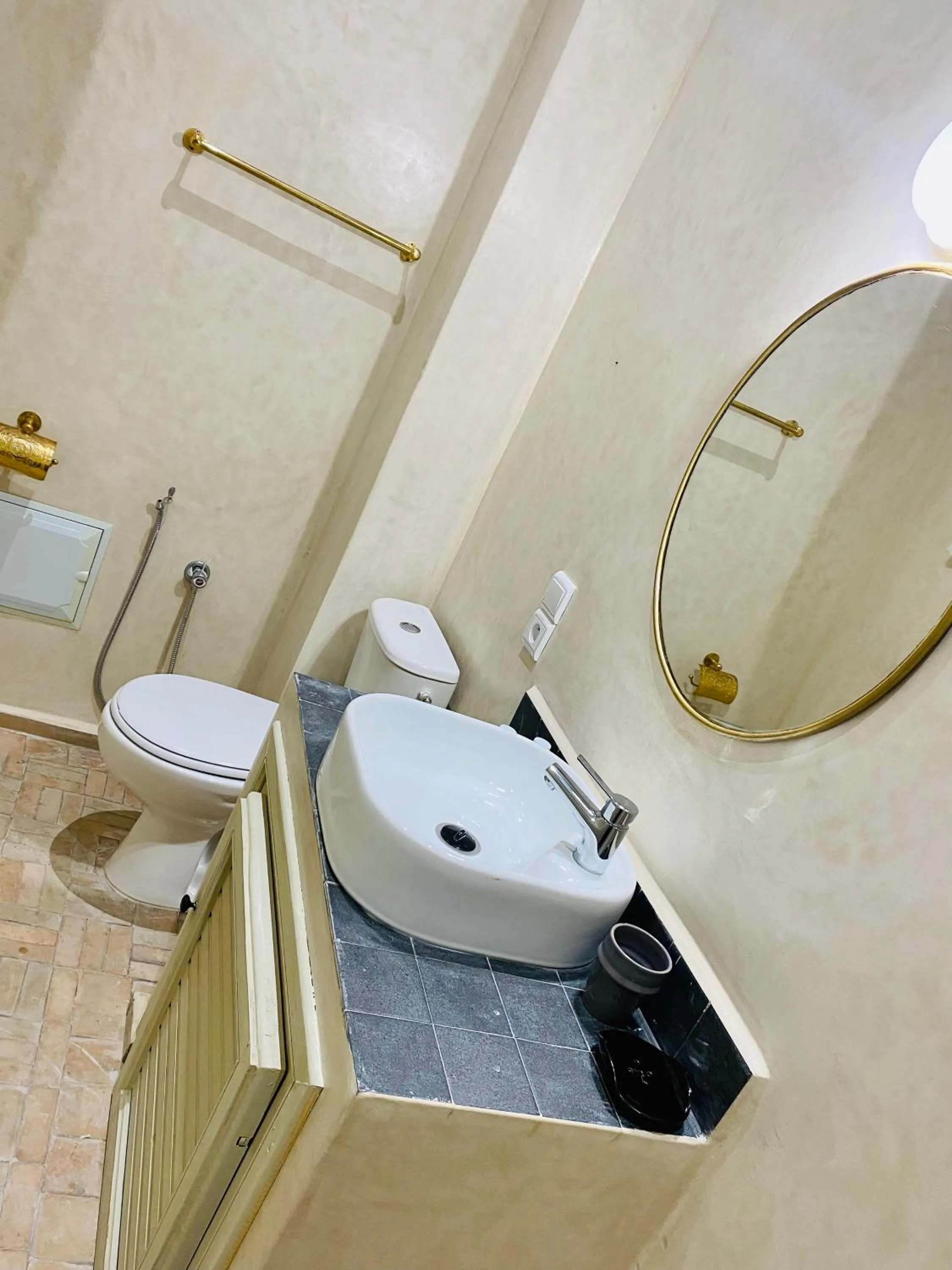 Shower in DAR Riad Jomana