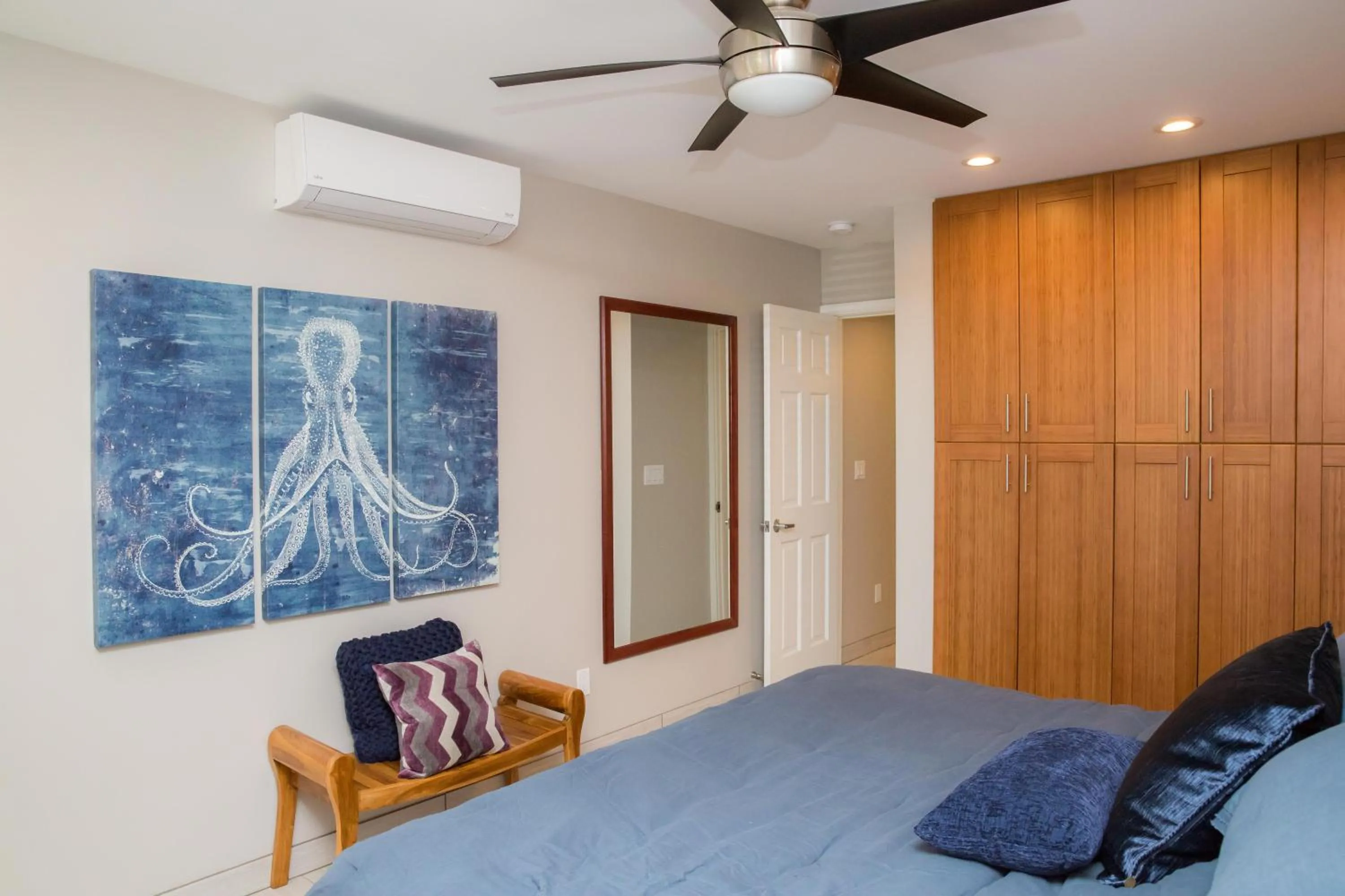 Bed in Hale Kamaole 176