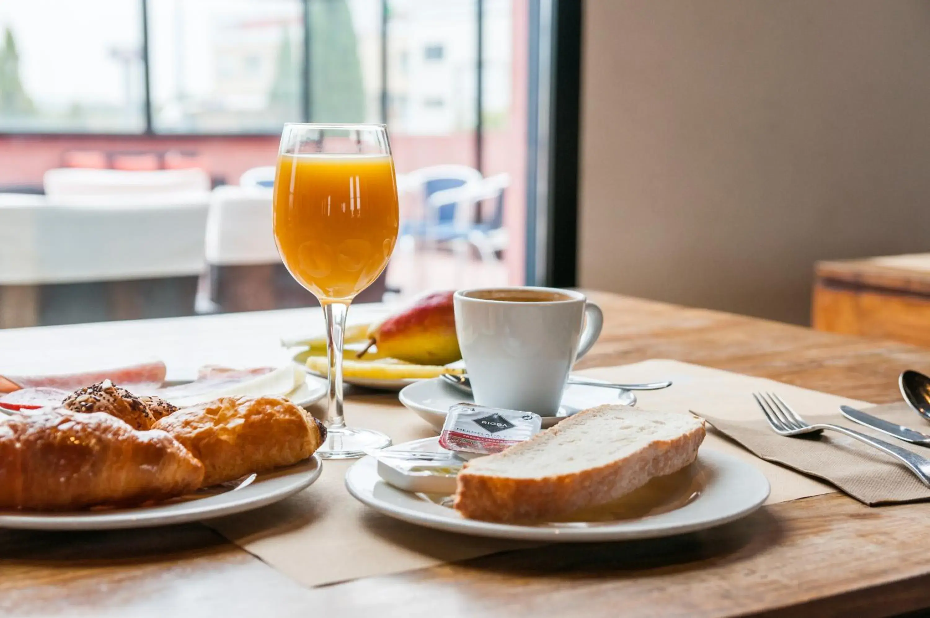 Lounge or bar in ETH Rioja Lounge or bar in ETH Rioja