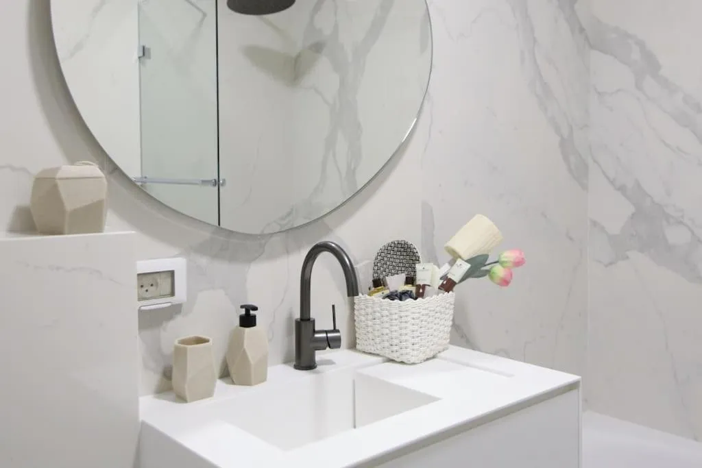 The Penthouse Of Haneviim court