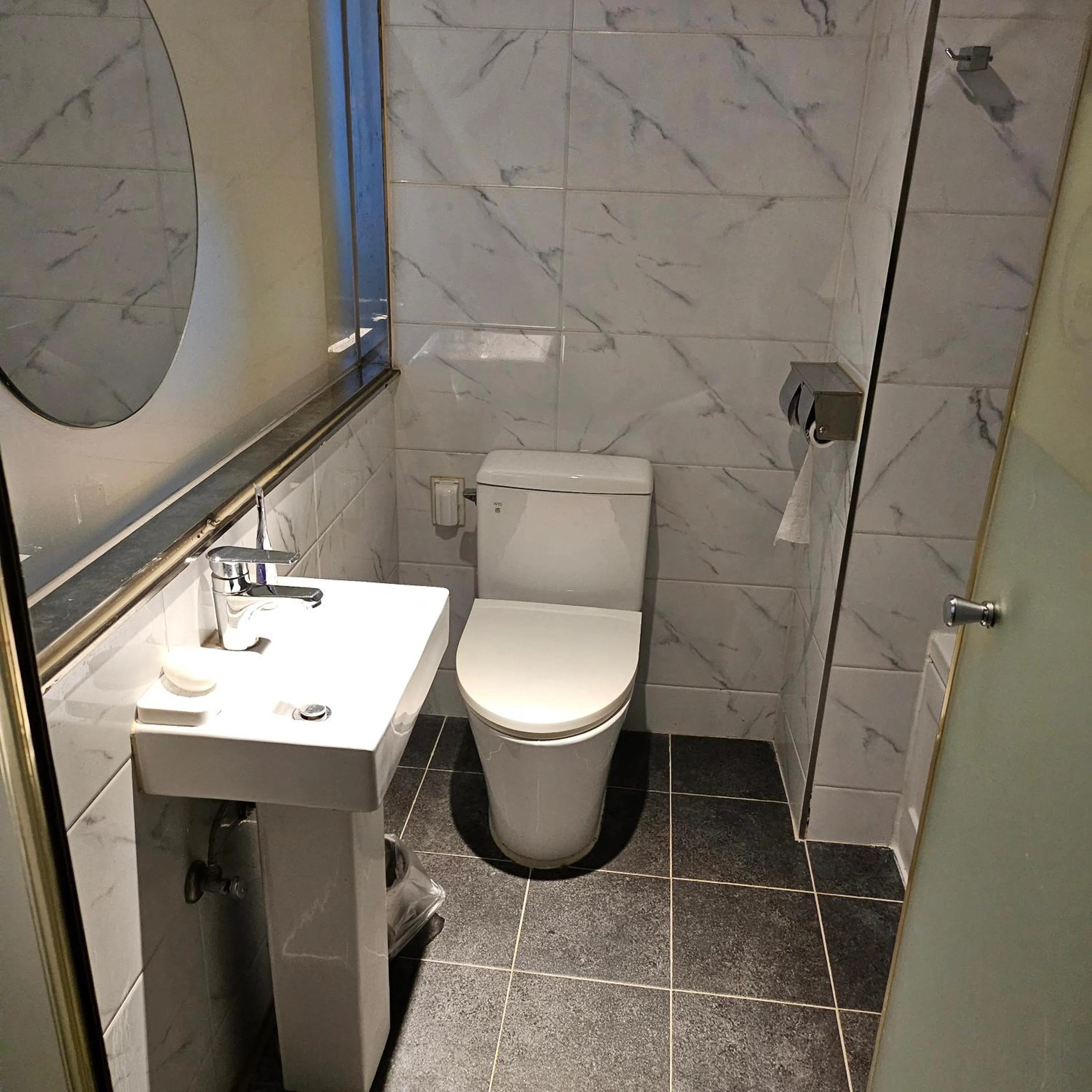 Guri C Boutique Hotel