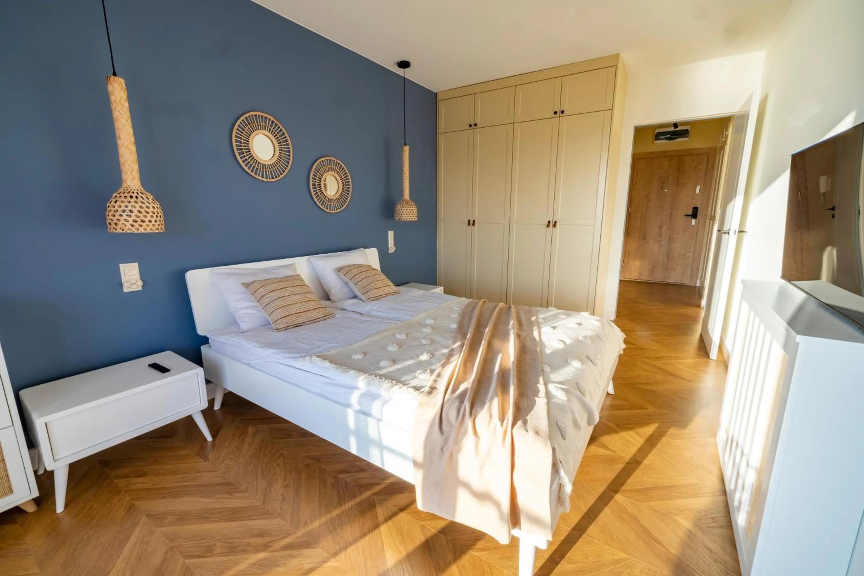 Bed in Apartament ODNOWA z widokiem na morze, basen i jacuzzi