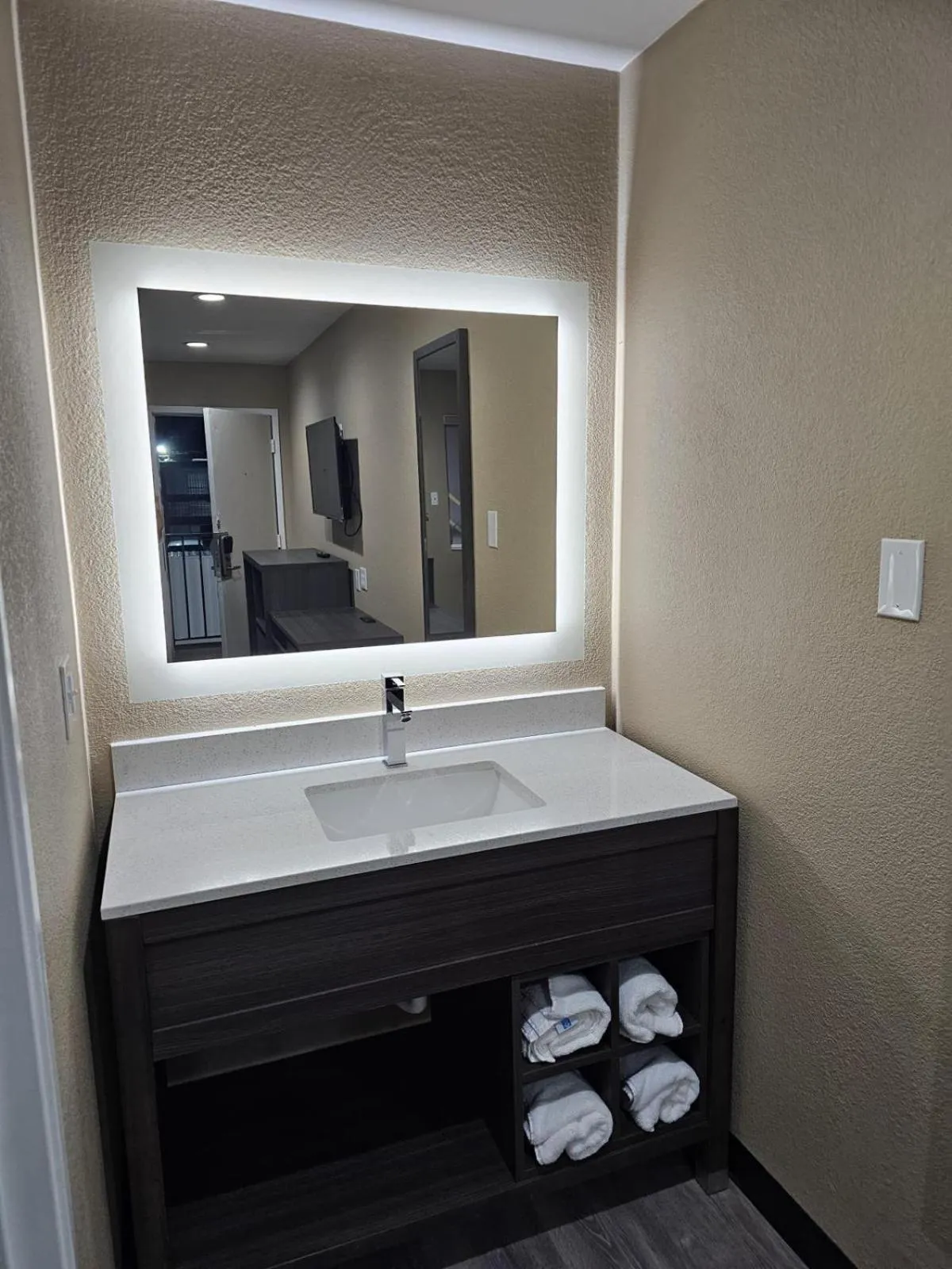 Super 8 by Wyndham Big Spring