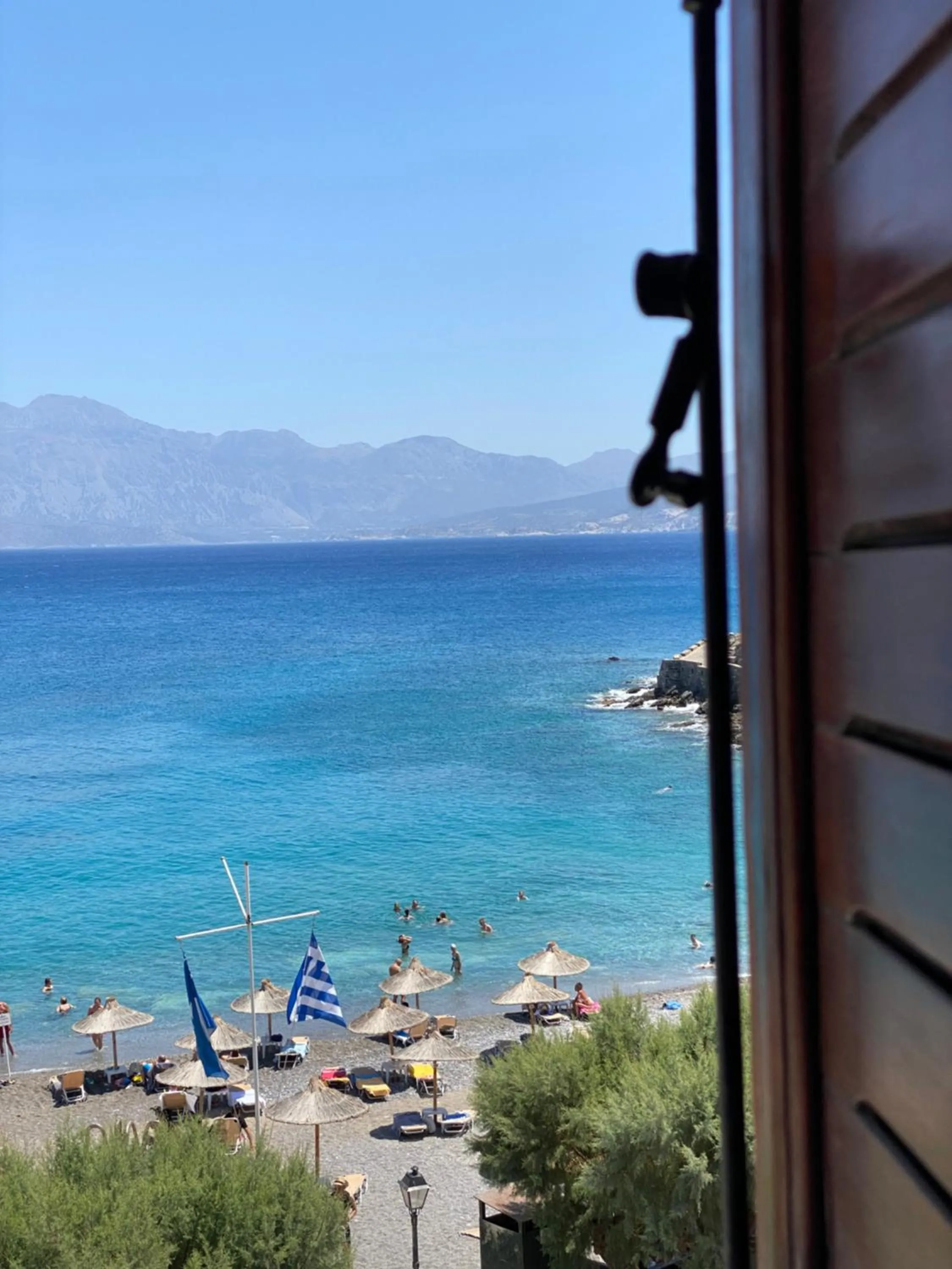 Beach in Palazzo Arhontiko Apartments