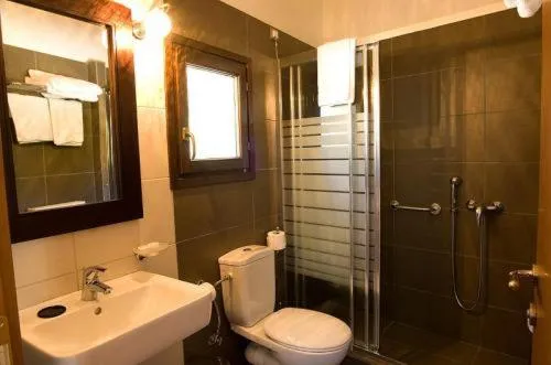Bathroom in Vytina Mountain View Hotel