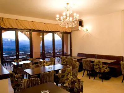 Lounge or bar in Vytina Mountain View Hotel