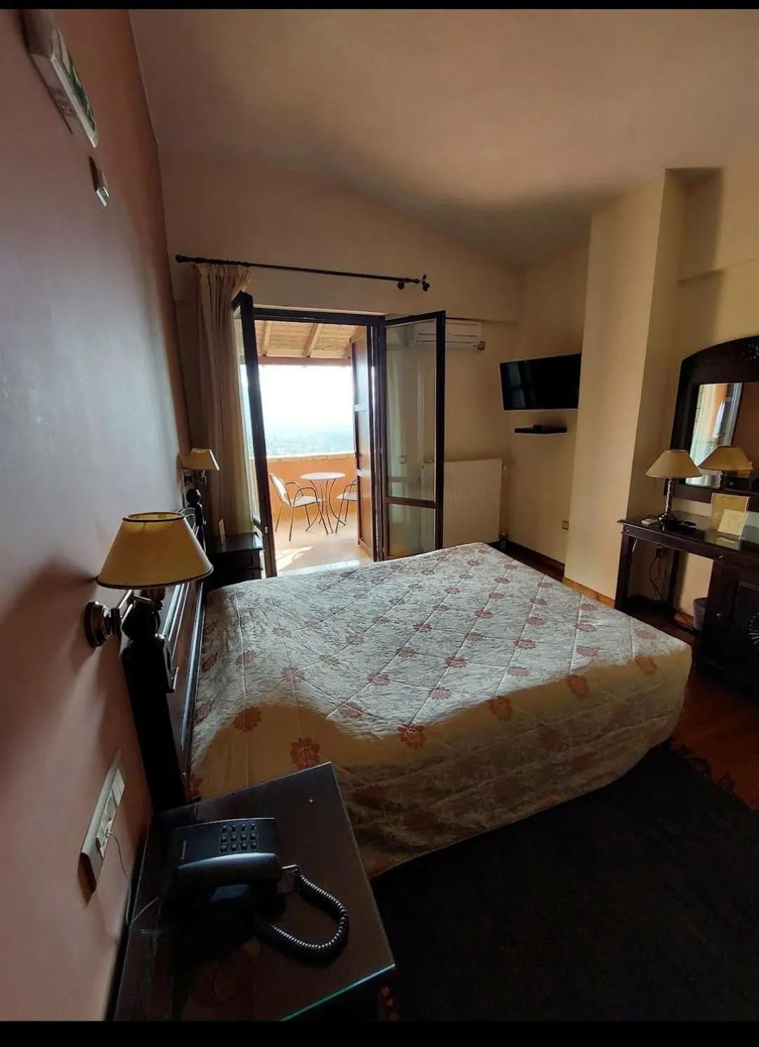 Bed in Vytina Mountain View Hotel