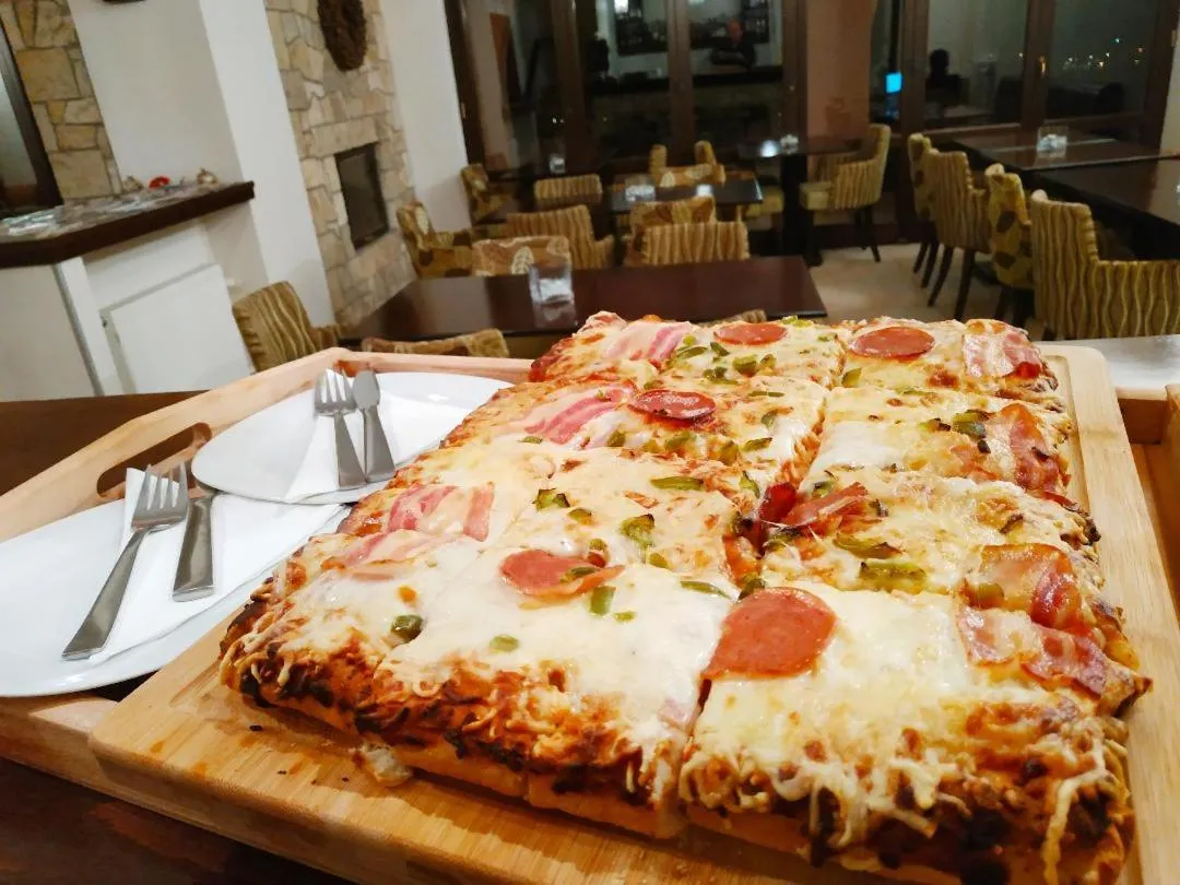 Restaurant/places to eat in Vytina Mountain View Hotel