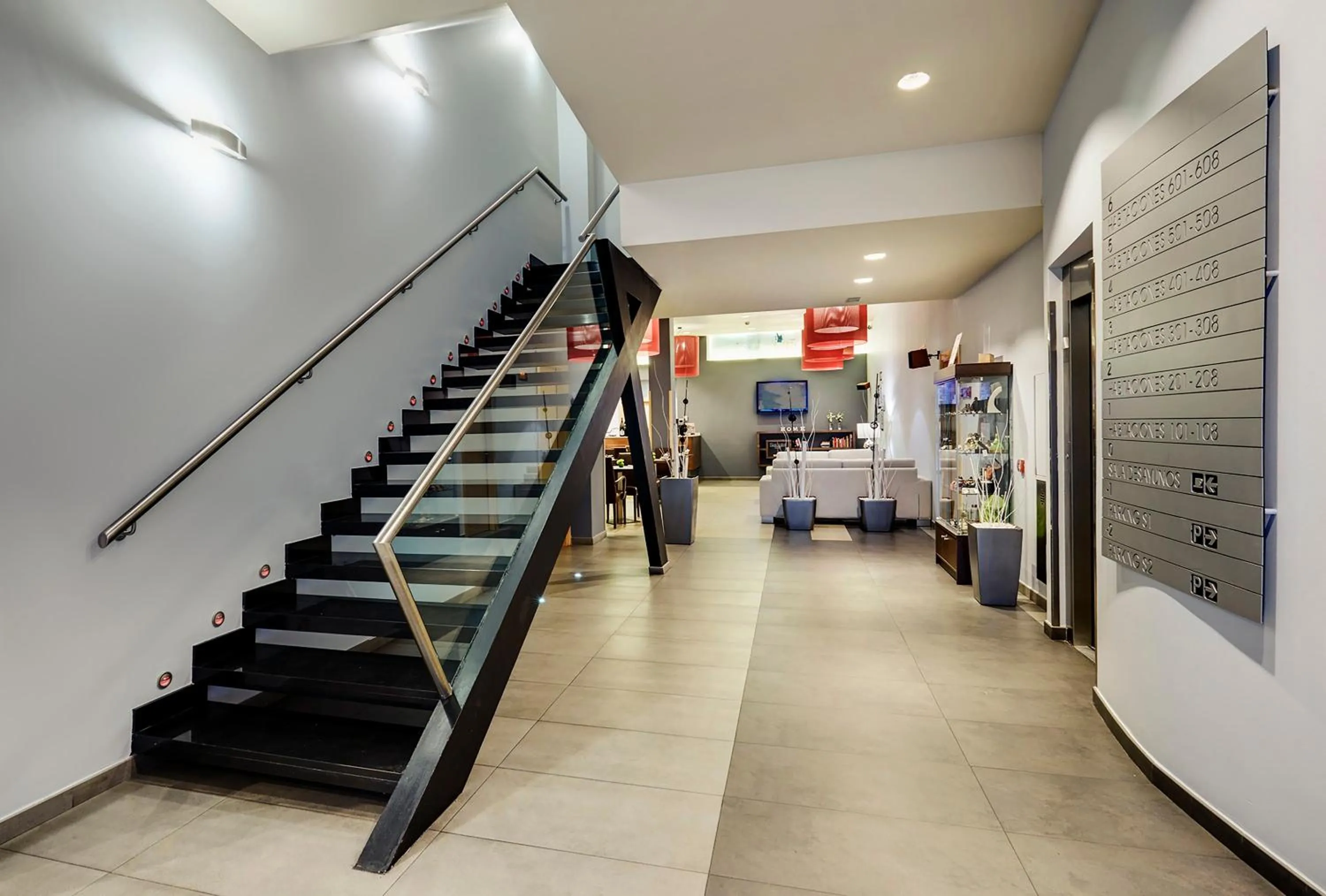 Decorative detail in Hotel Sercotel Portales