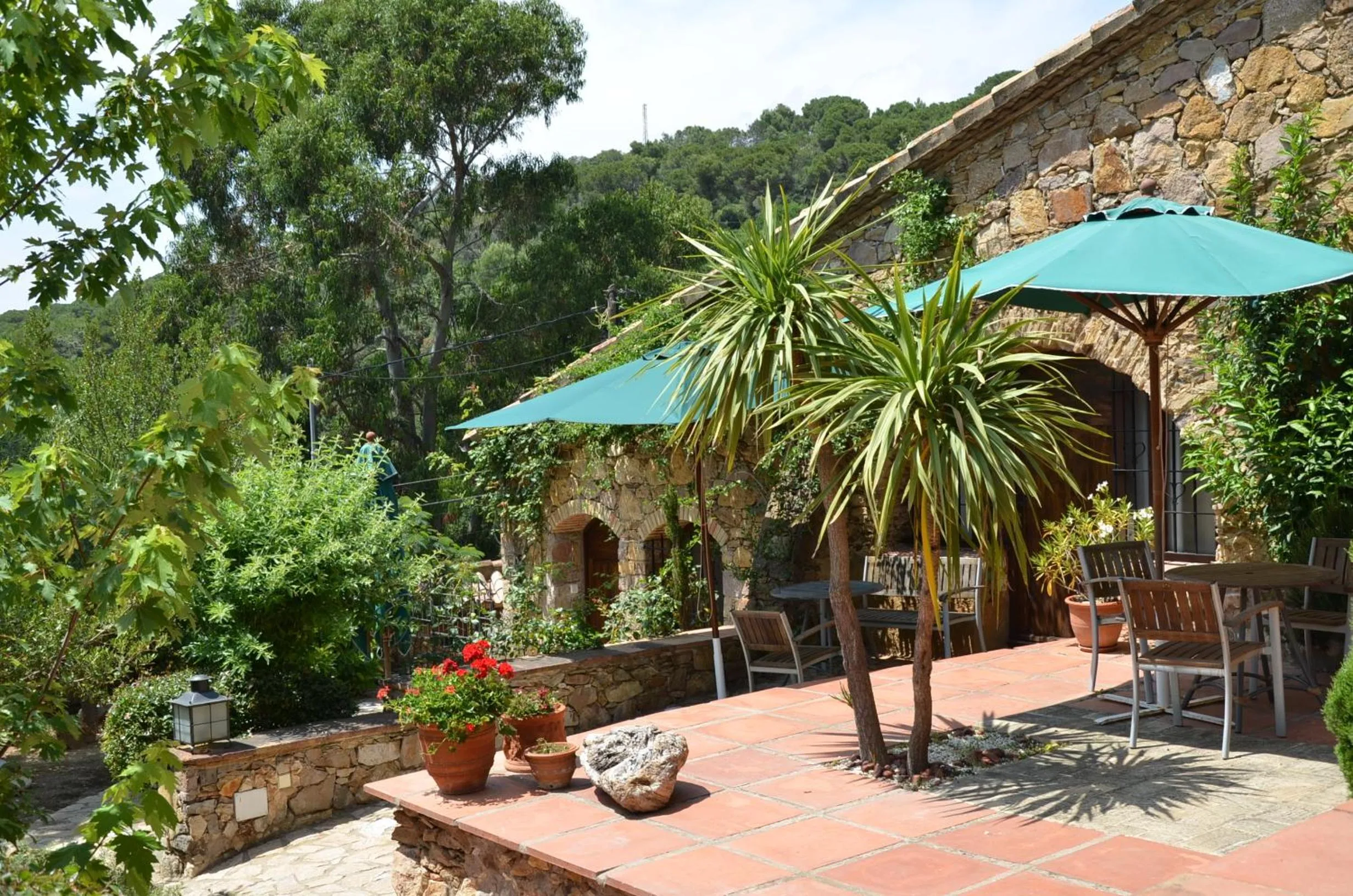 Patio in Hotel Galena Mas Comangau