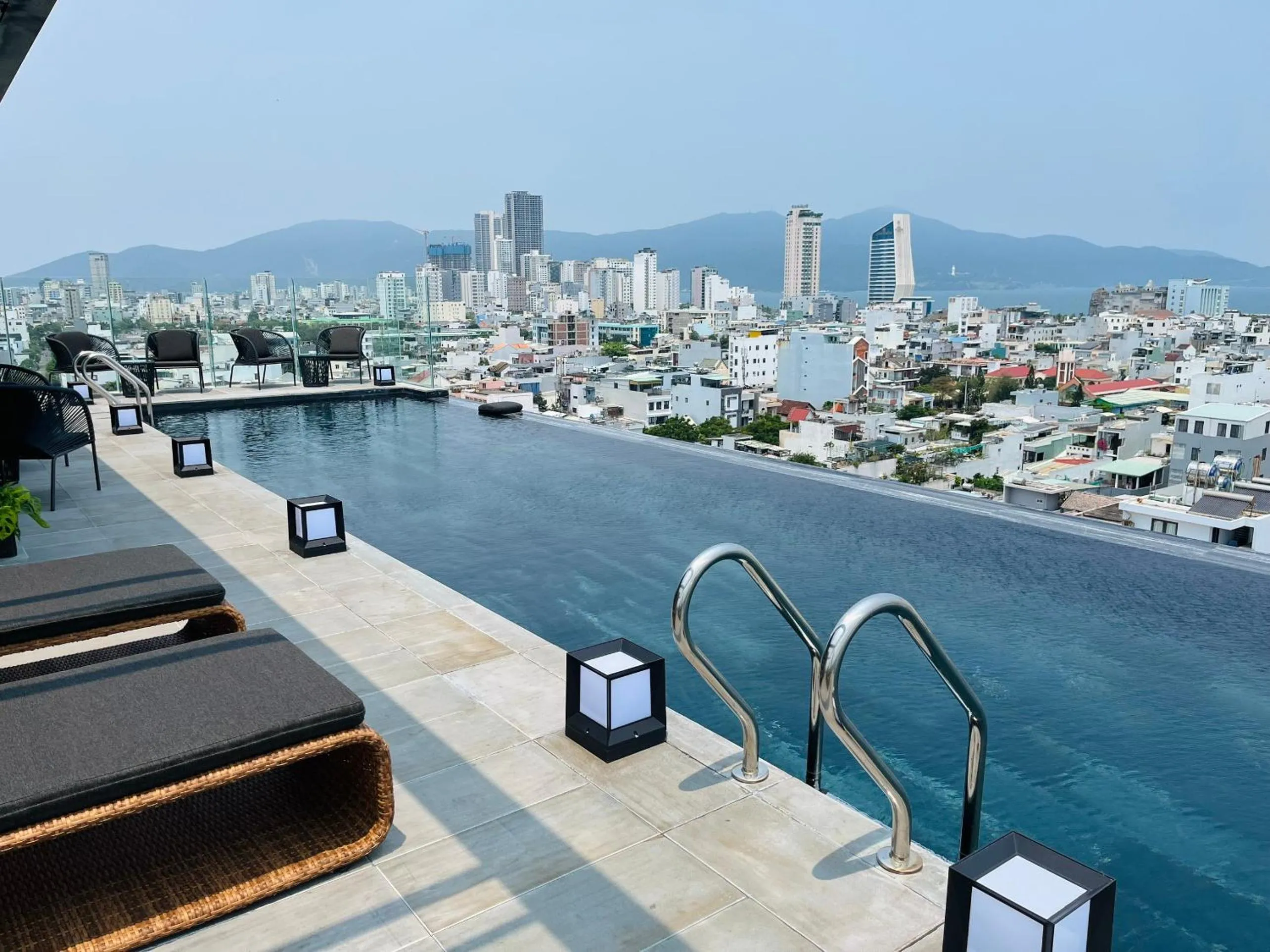 Swimming pool in Estrella Boutique Hotel