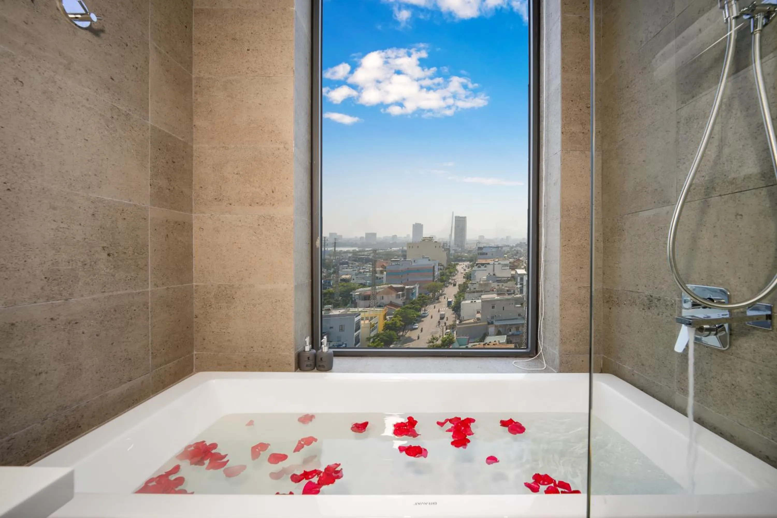 Bathroom in Estrella Boutique Hotel