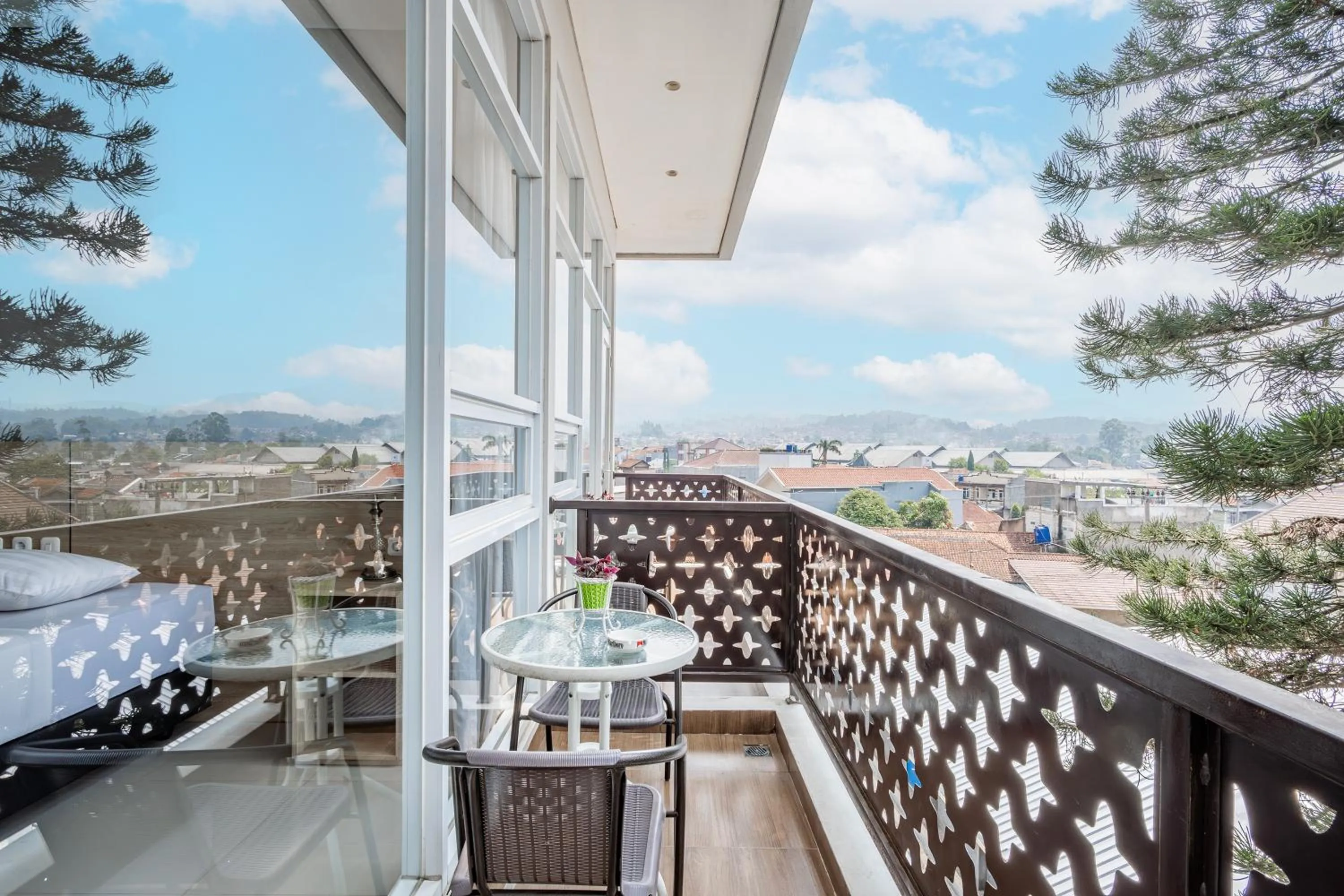 Balcony/Terrace in Hotel Pesona Ciwidey