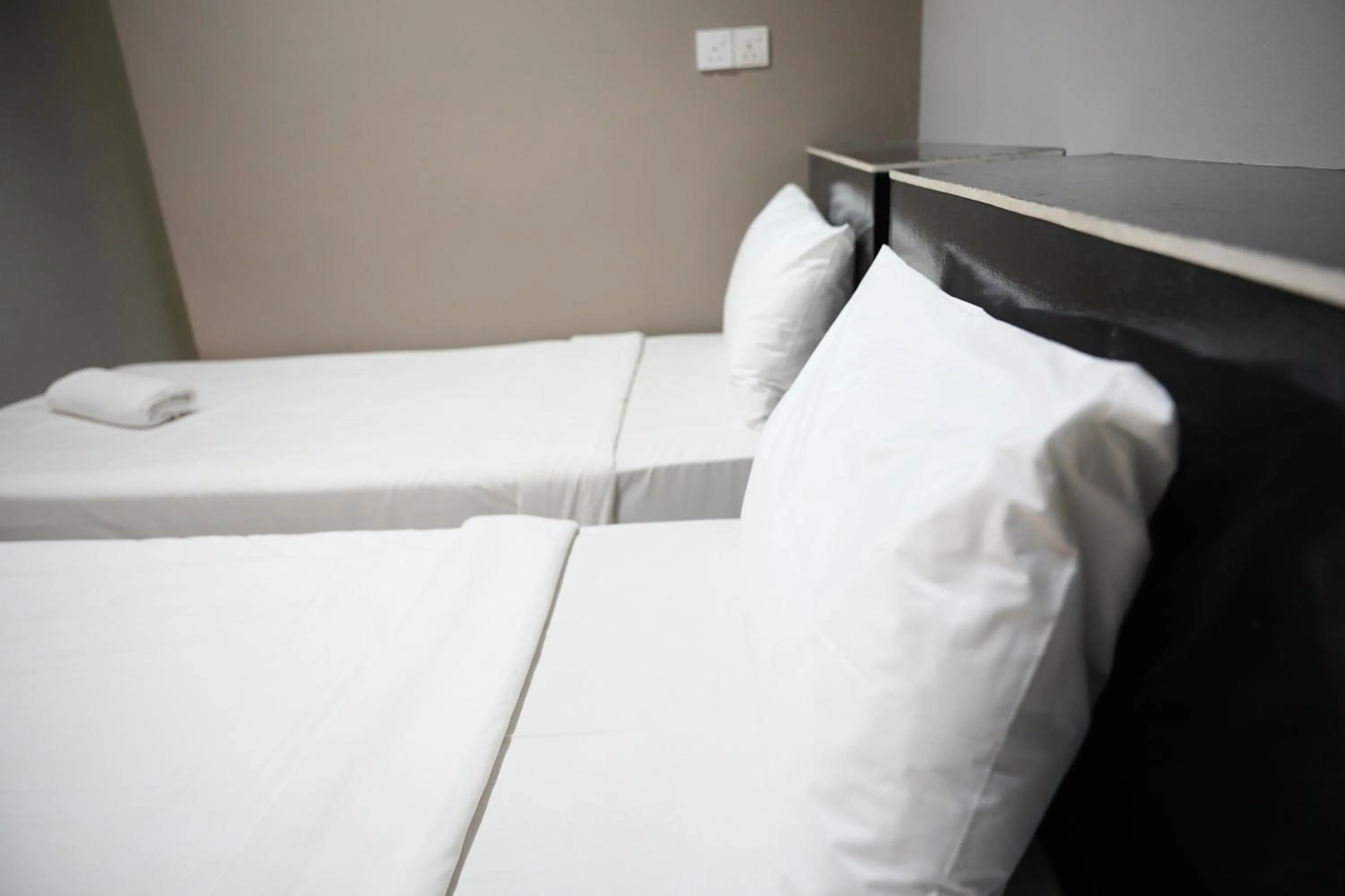 Bed in HOTEL AVATARR