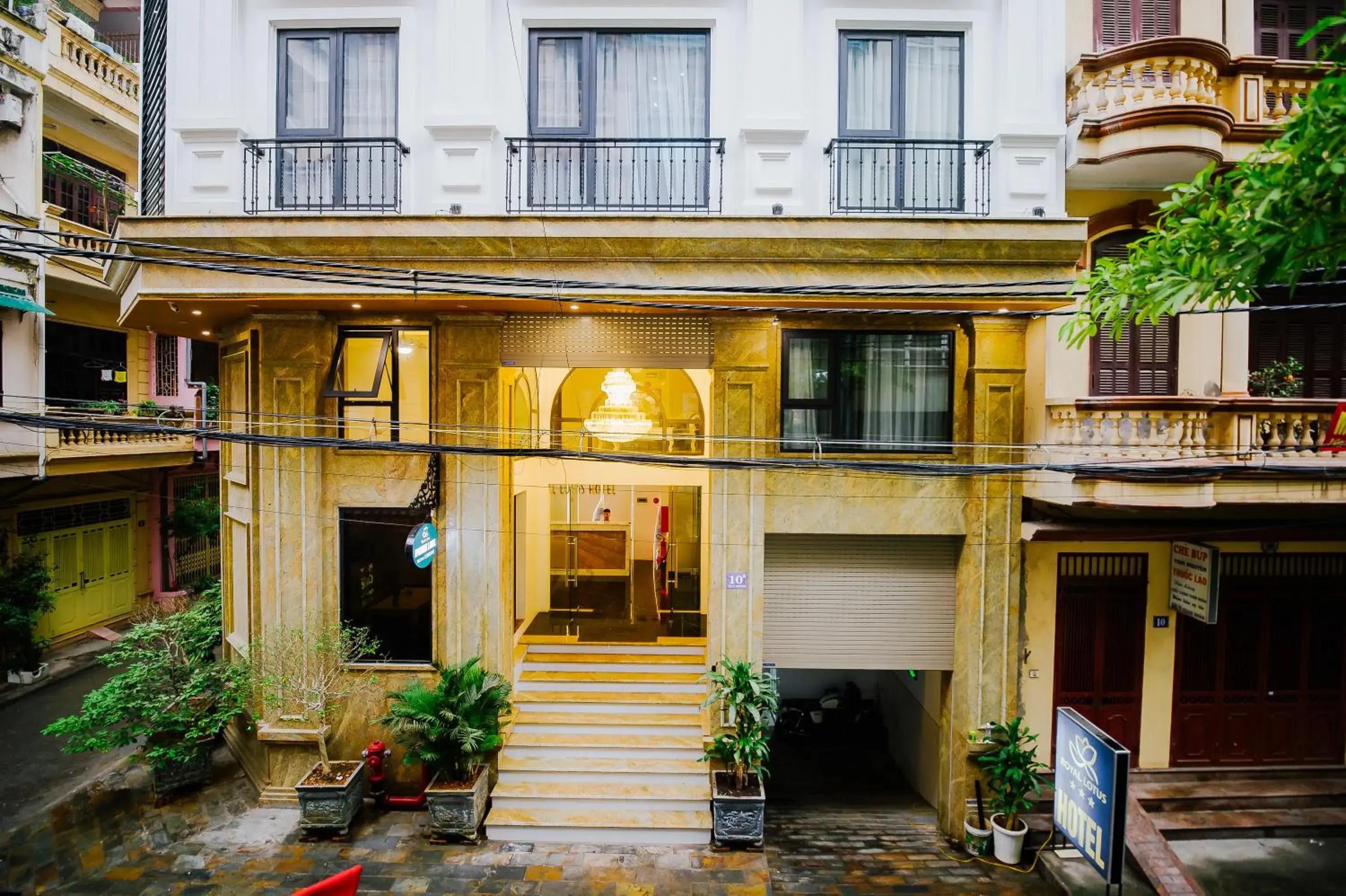 Property building in Royal Lotus Hotel Property building in Royal Lotus Hotel