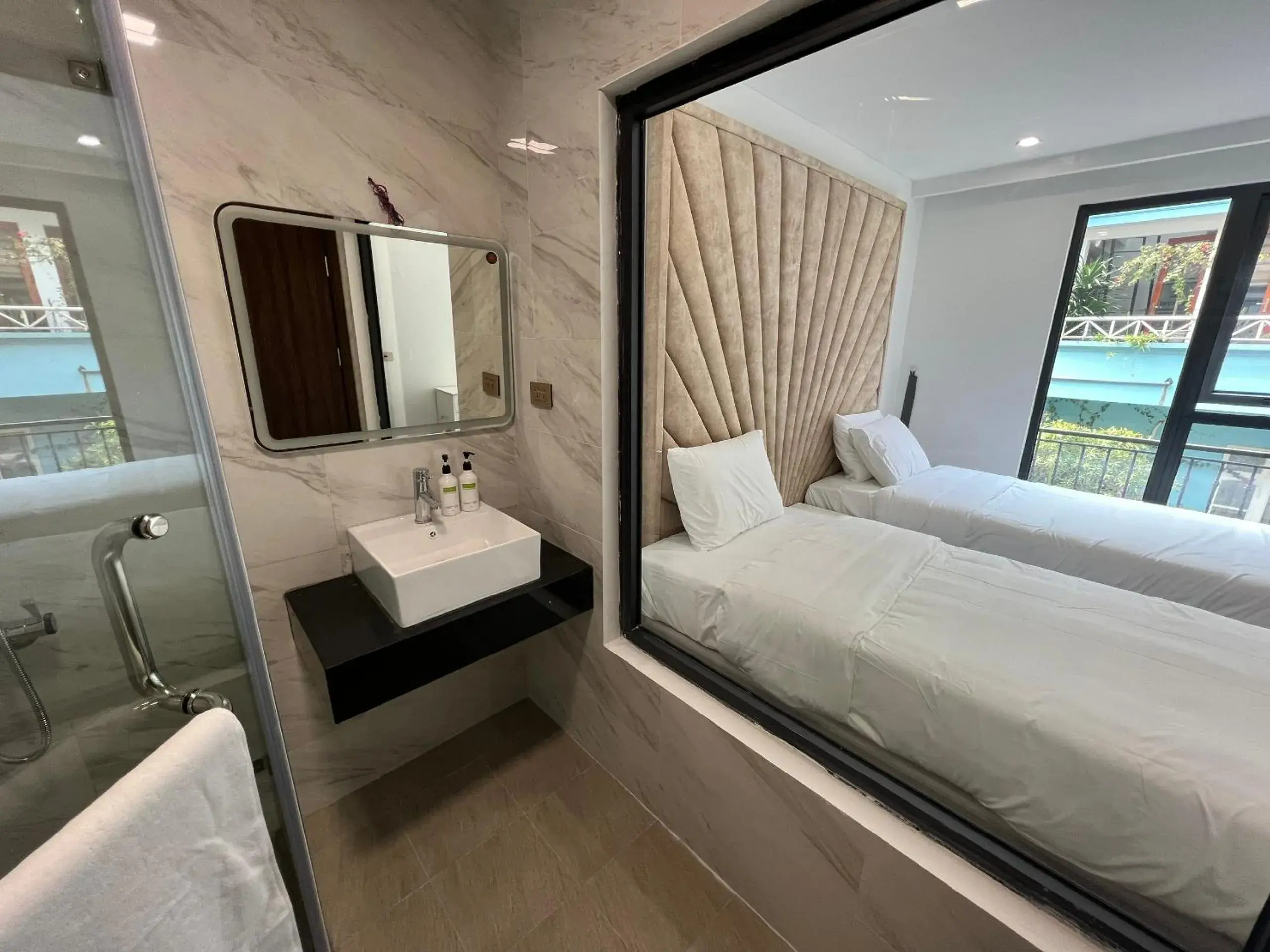 Bed in Royal Lotus Hotel Bed in Royal Lotus Hotel