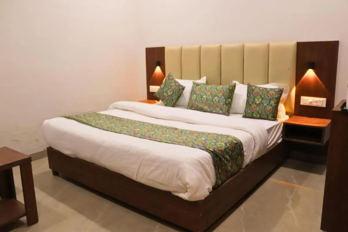 Bed in 5 States Resort