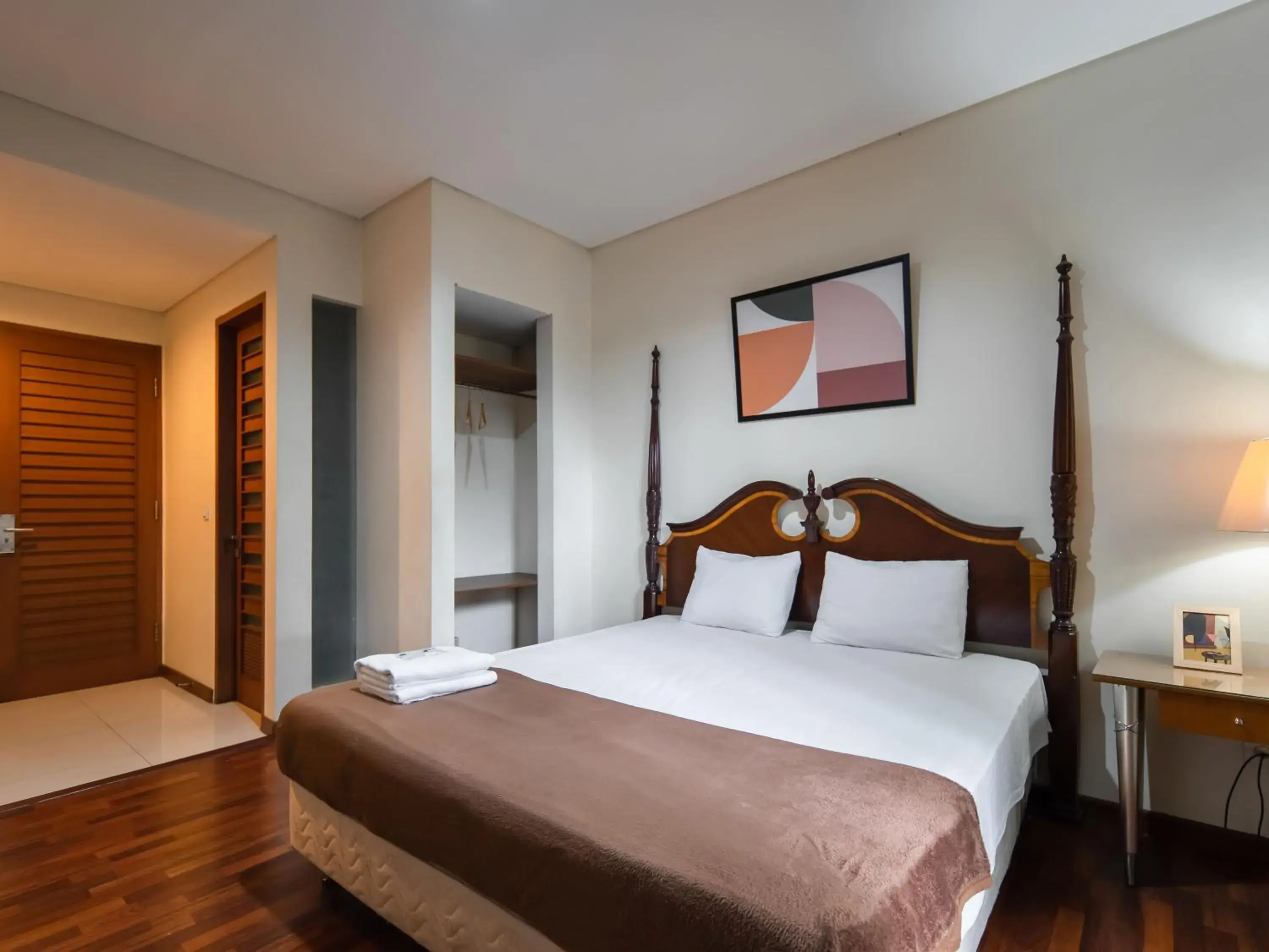 Bedroom, Bed in Cove Arimbi Bedroom, Bed in Cove Arimbi