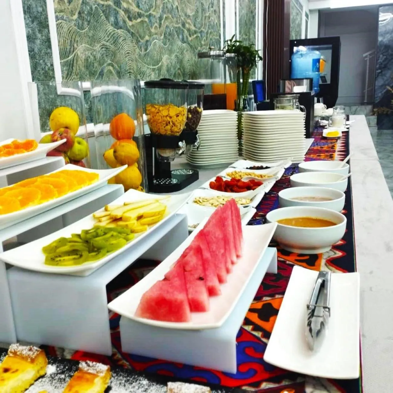 Restaurant/places to eat in Dosman Hotel Bishkek