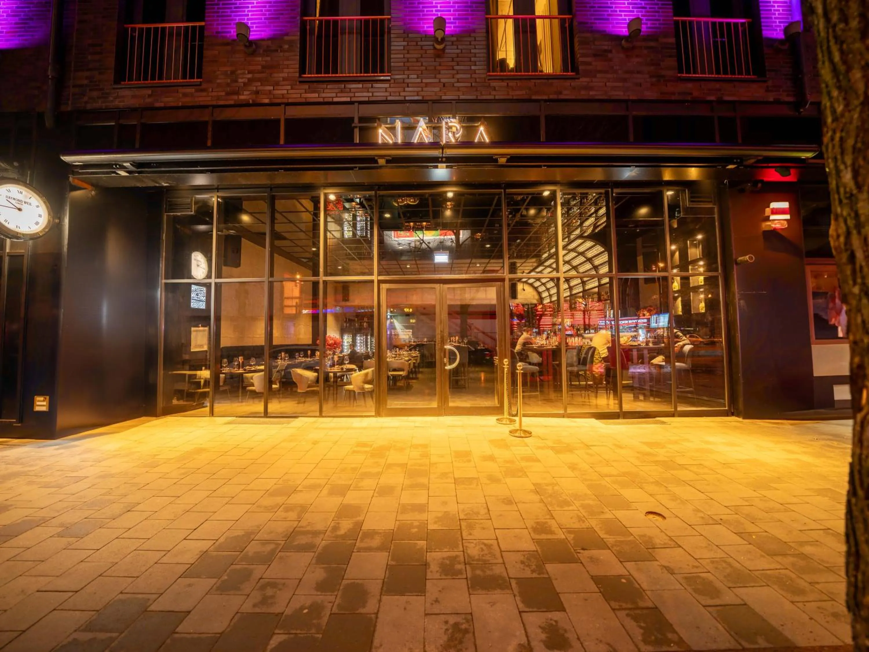 Property building in Hotel am Beatles-Platz