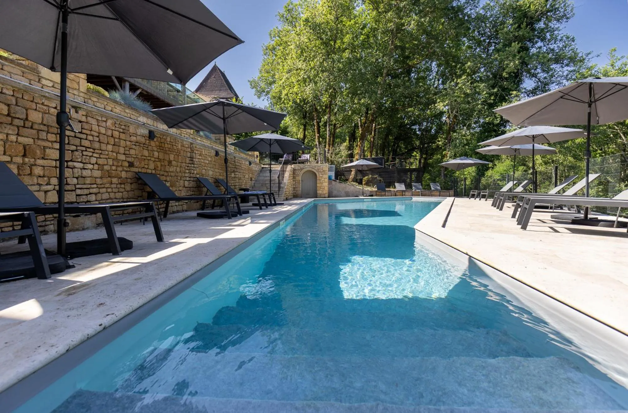 Swimming pool in La Perle de Domme