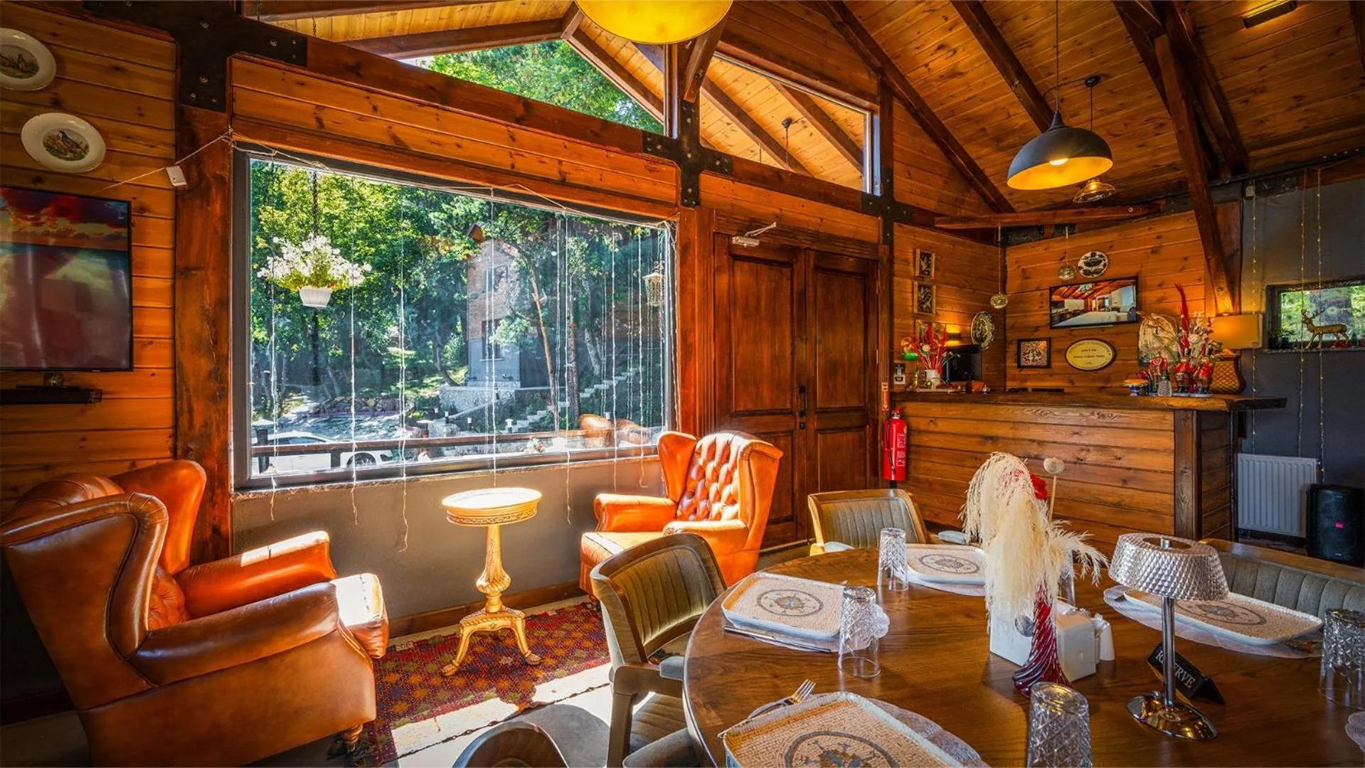 Restaurant/places to eat in Abant Niz