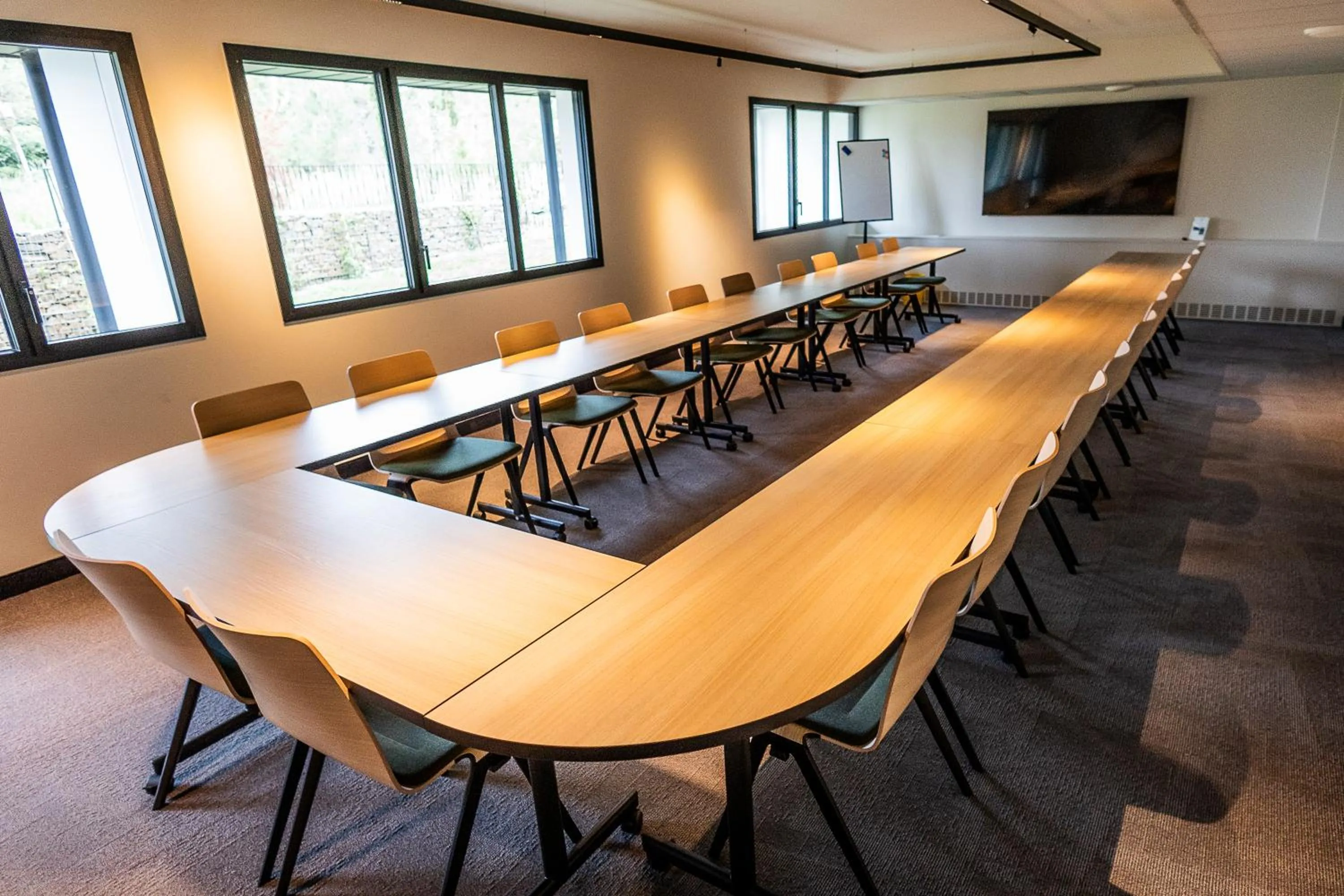 Meeting/conference room in Hôtel Parc du Landreau