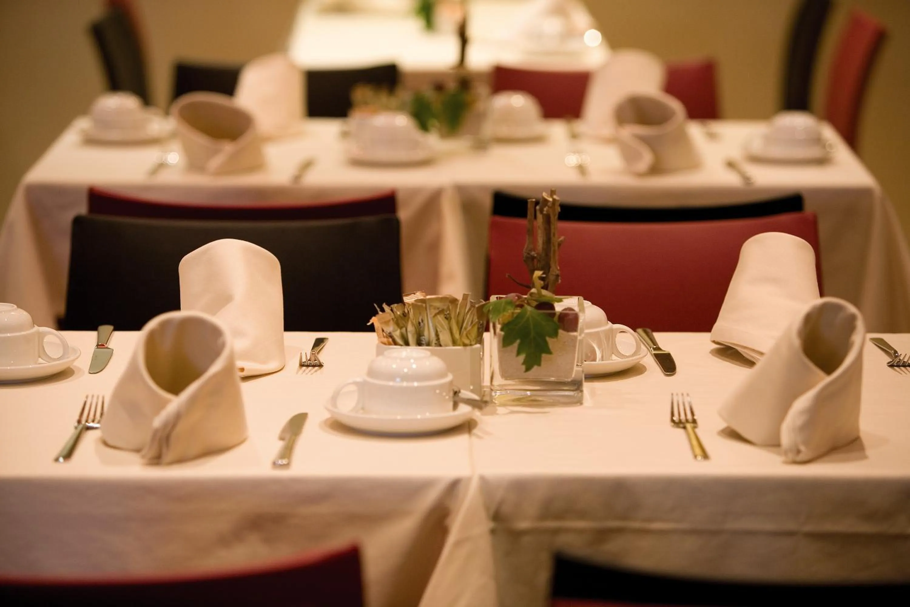 Restaurant/places to eat in F&G Logroño