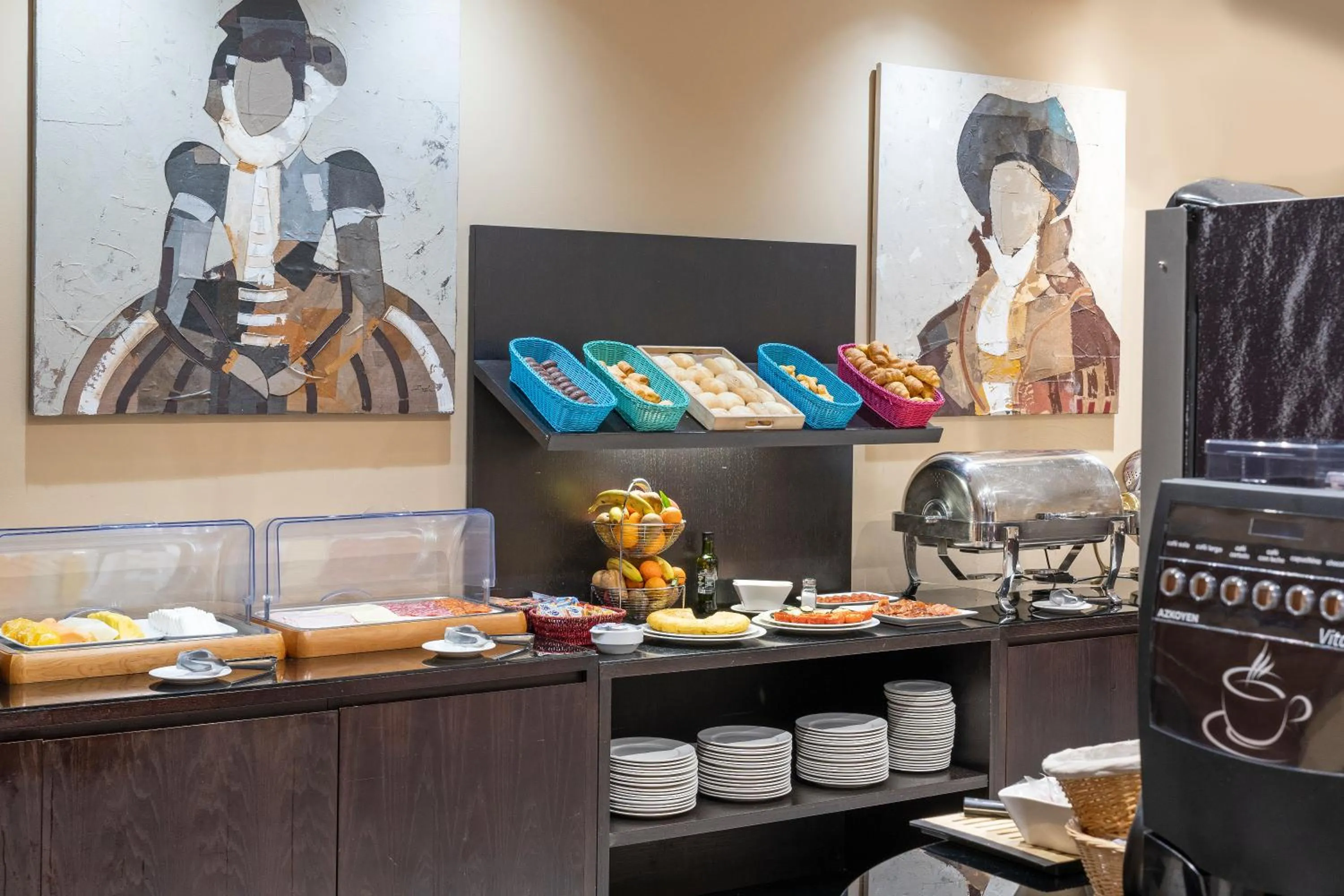 Restaurant/places to eat in F&G Logroño