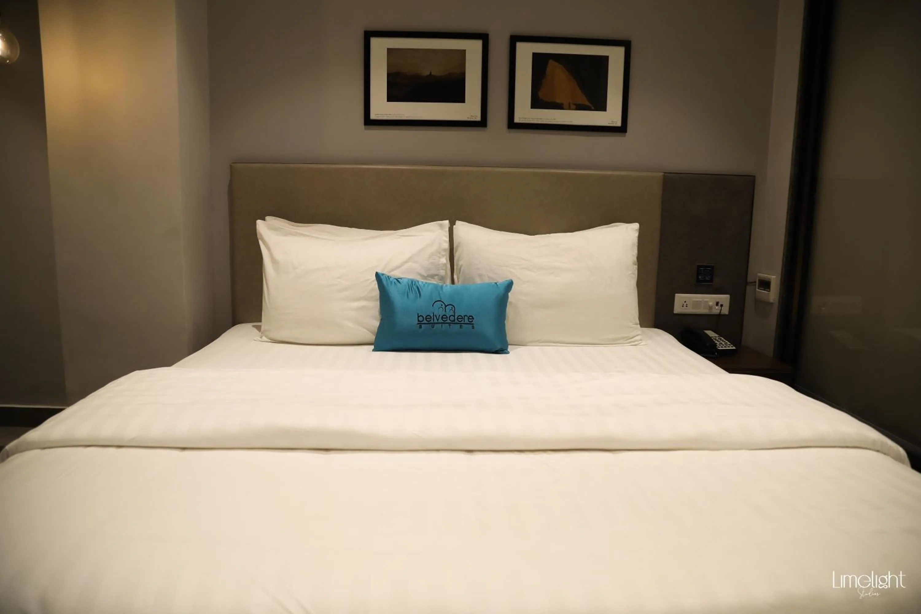 Bed in Belvedere Suites