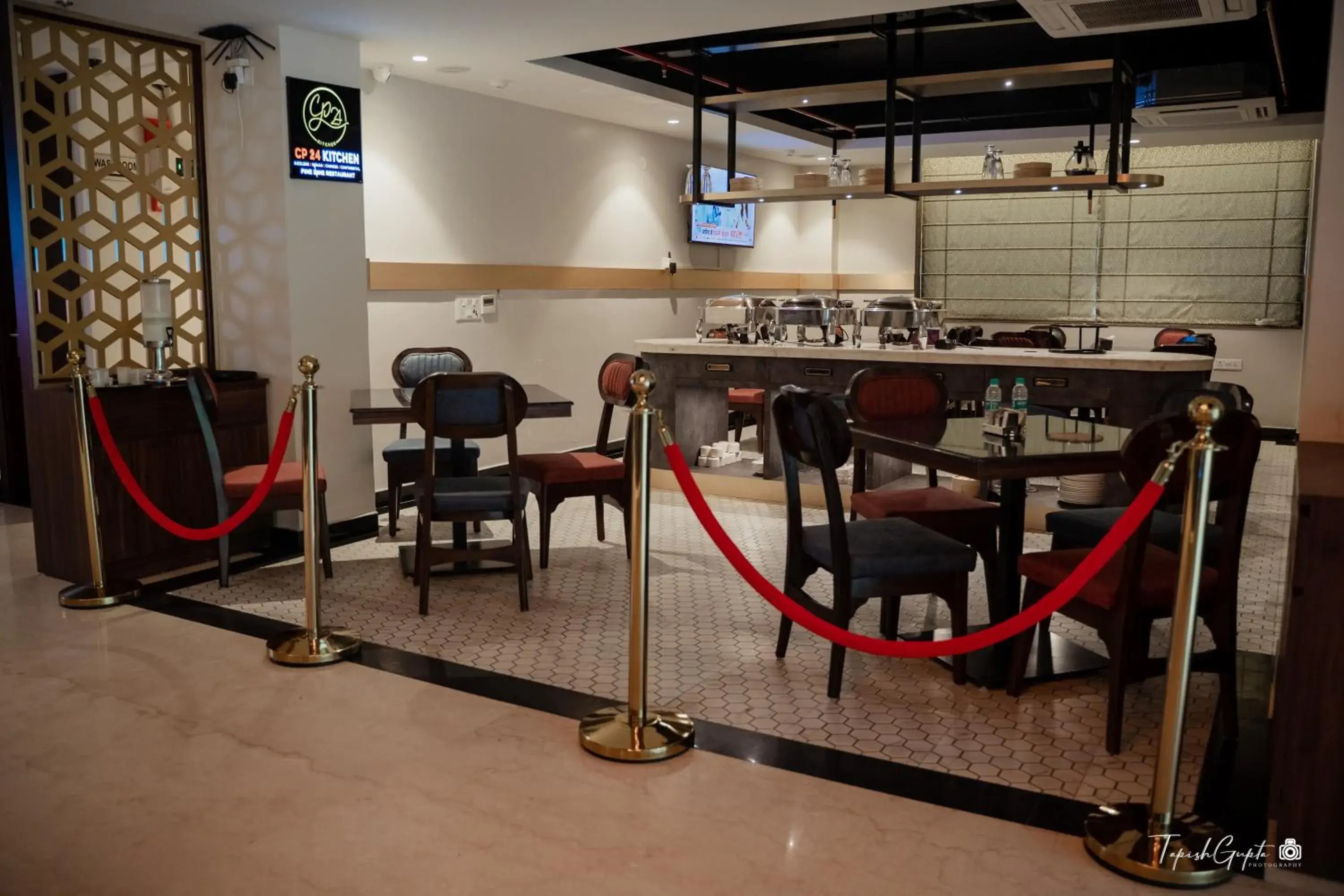 Restaurant/places to eat in Belvedere Suites Restaurant/places to eat in Belvedere Suites