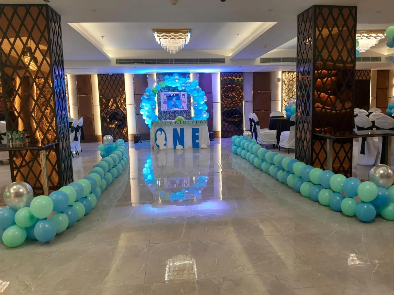 Banquet/Function facilities in Belvedere Suites