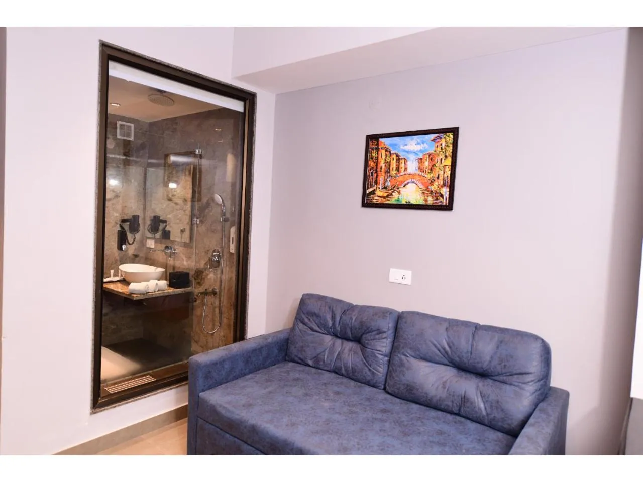 Living room in Belvedere Suites