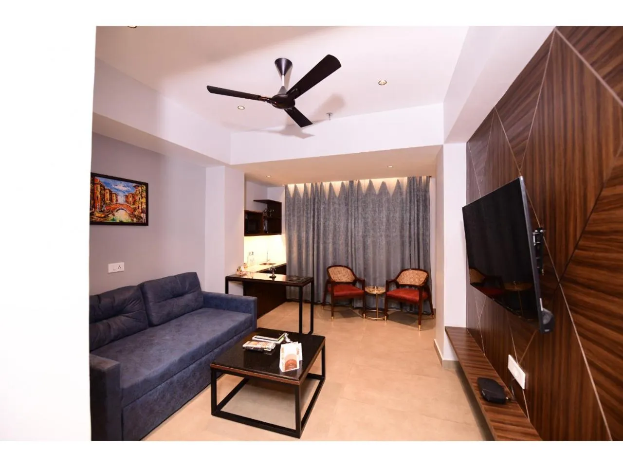 Living room in Belvedere Suites