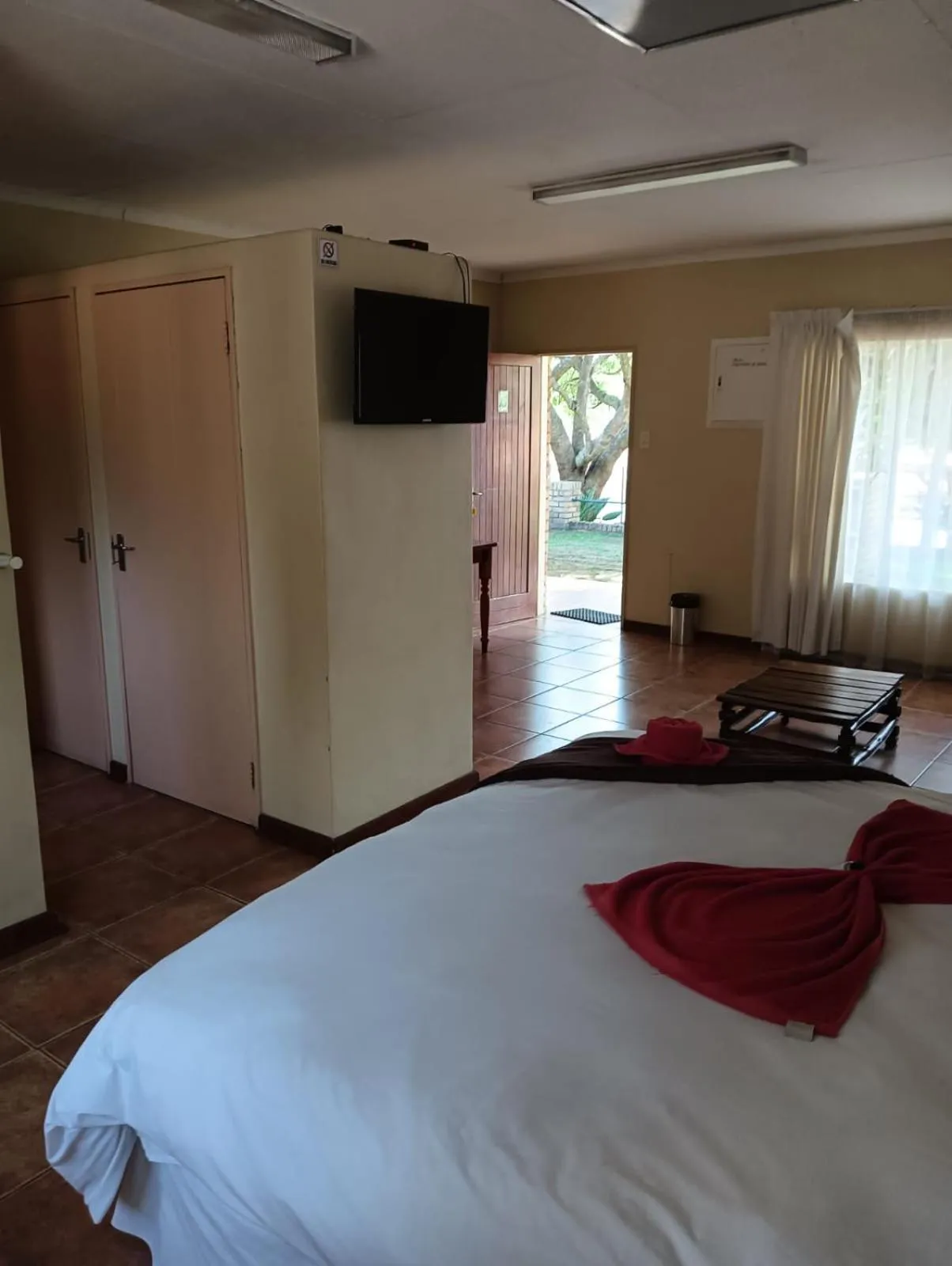 Bedroom, Bed in Mumo Lodge